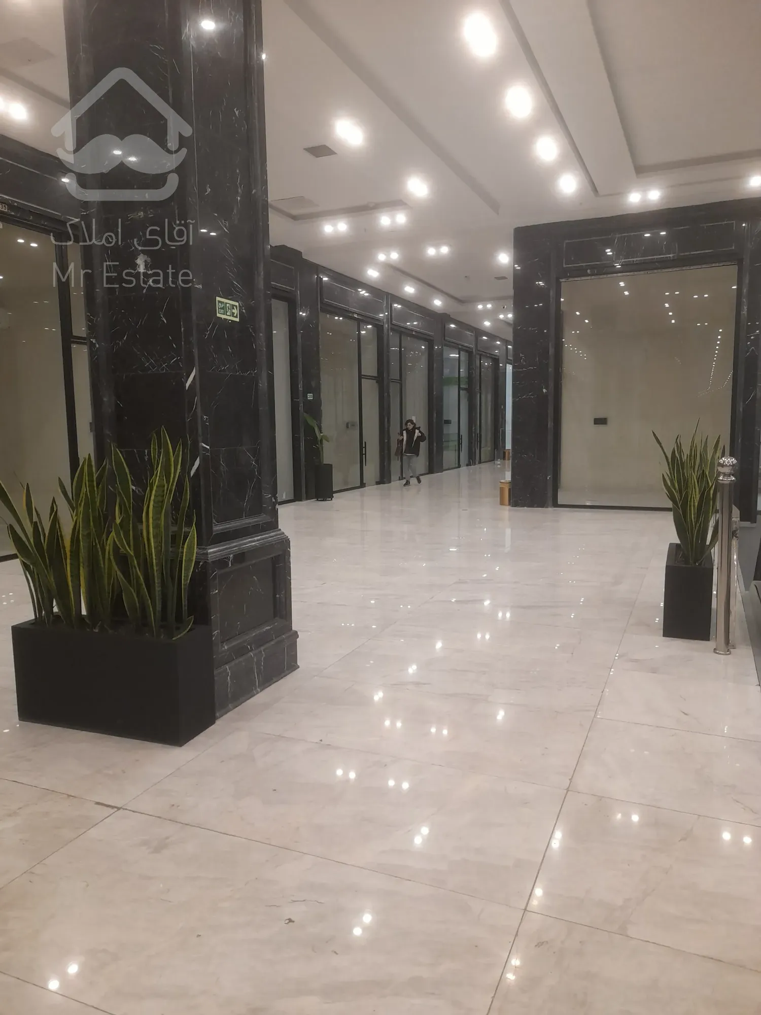 برندینگ متفاوت در رونیکامال هروی