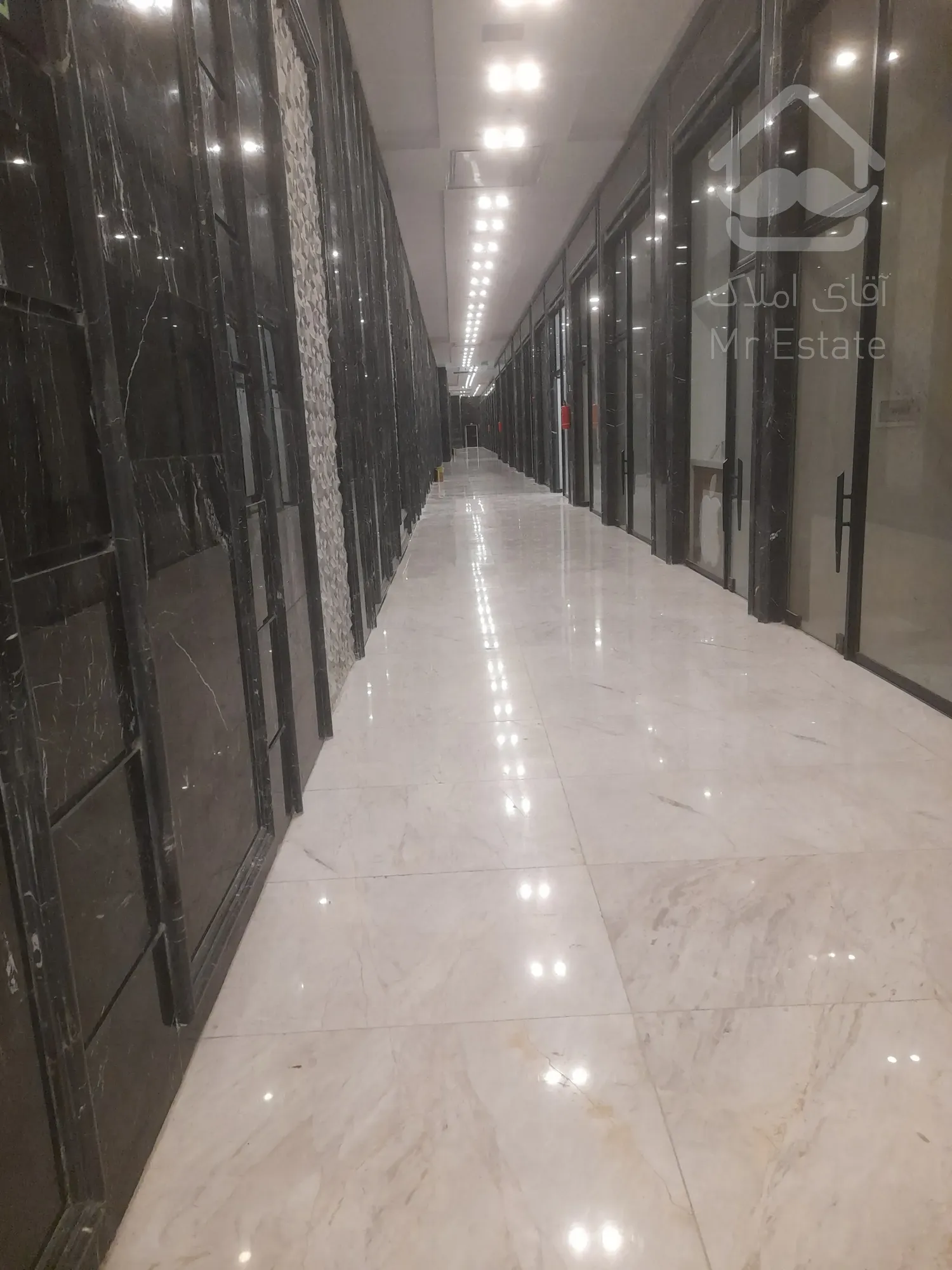 اجاره مغازه 24متری جایی برای رشد سرمایه و آینده کاری شما/رونیکا مال هروی