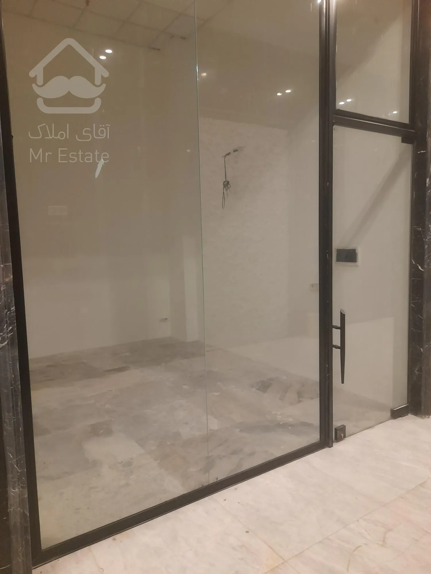 پیش فروش مغازه 28متری/ کسب وکار لوکس ، فضای لوکس میخواد/ پونک