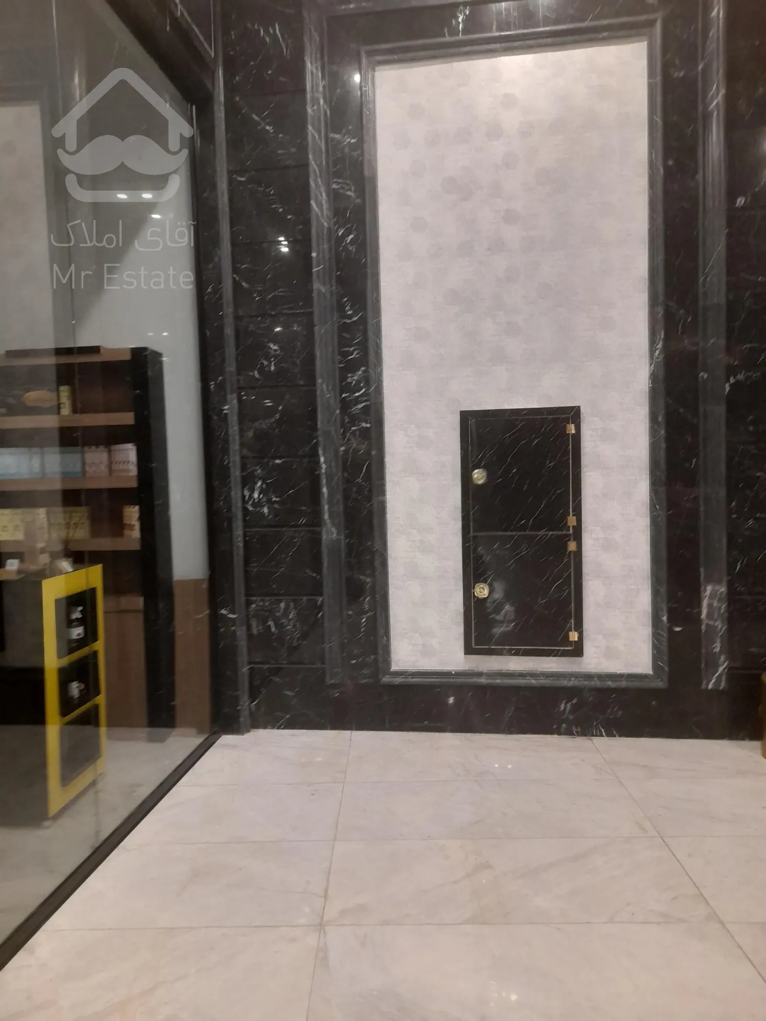 اجاره مغازه 57متری / 3ماه تنفس در اجاره / نزدیک مترو حسین آباد