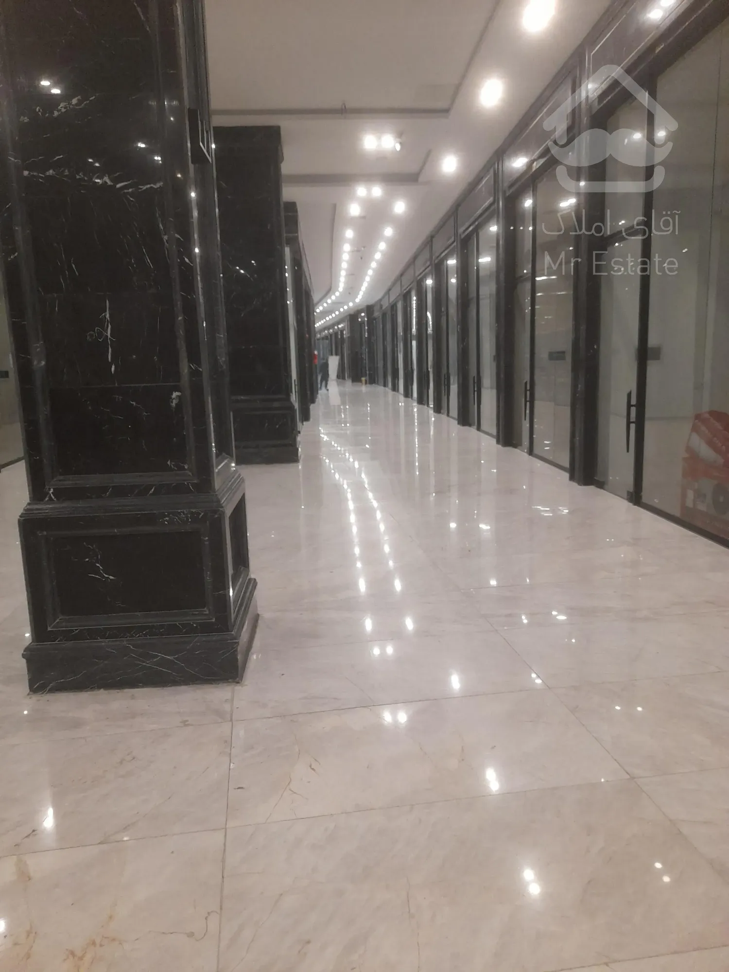 پیش فروش واحد تجاری 27 متر در پونک