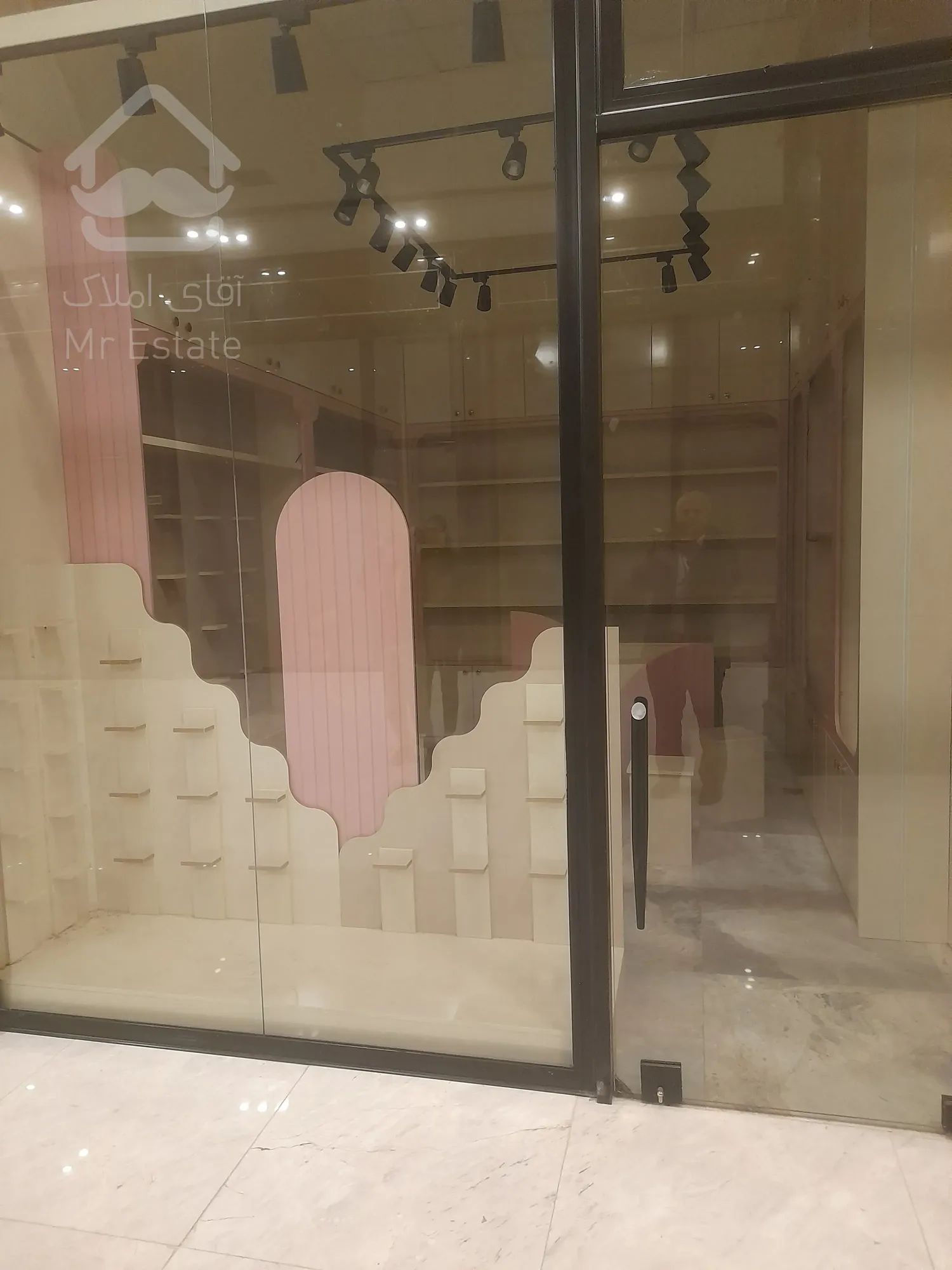 اجاره مغازه 67متری/ جایی که برند شمادیده میشود/ رونیکامال هروی