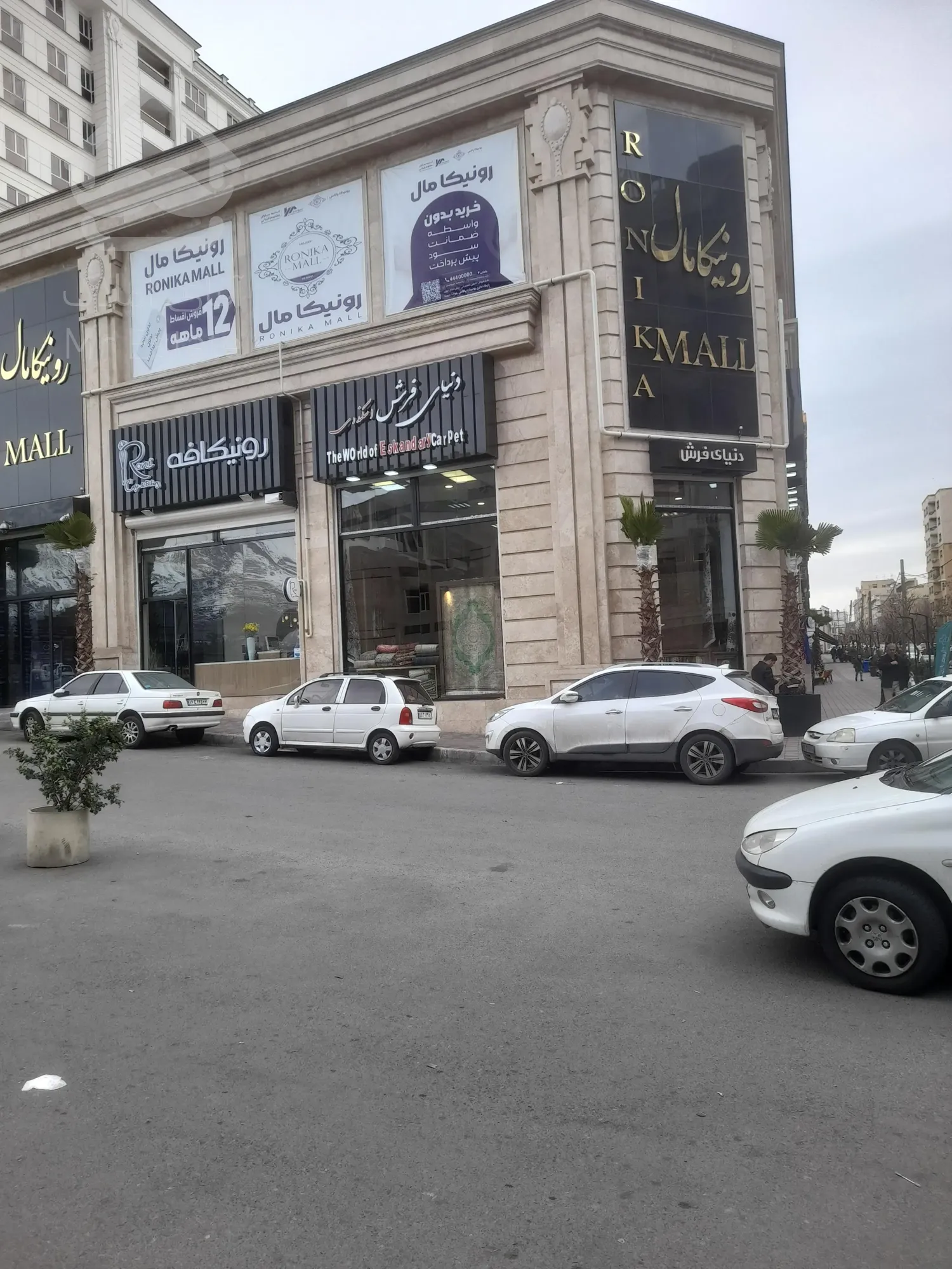 فروش واحد 40متری تجاری / بصورت اقساط در تاپ لوکیشن هروی