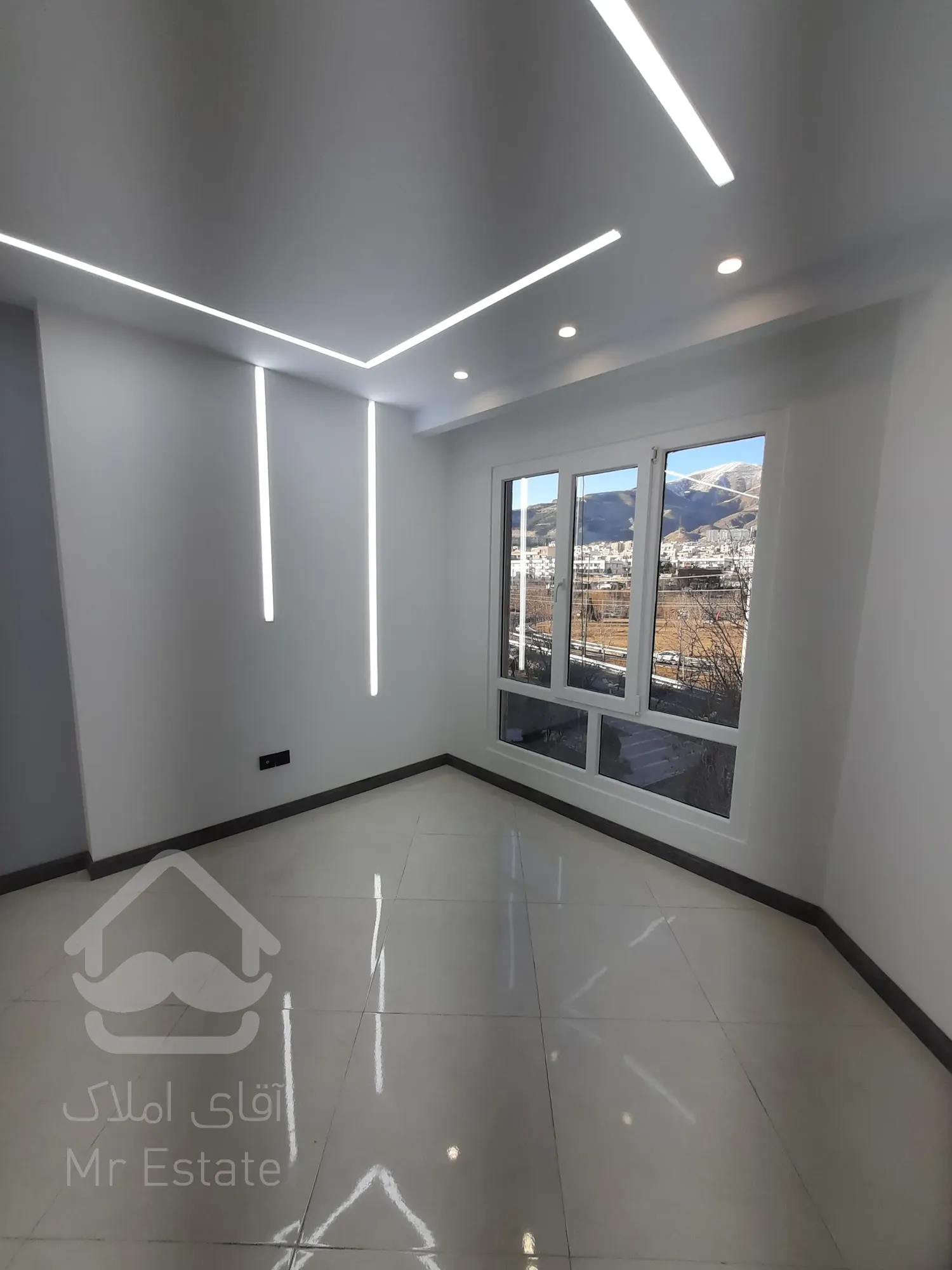 فروش آپارتمان ۷۰متری ۲خواب فول امکانات بلوار کمالی