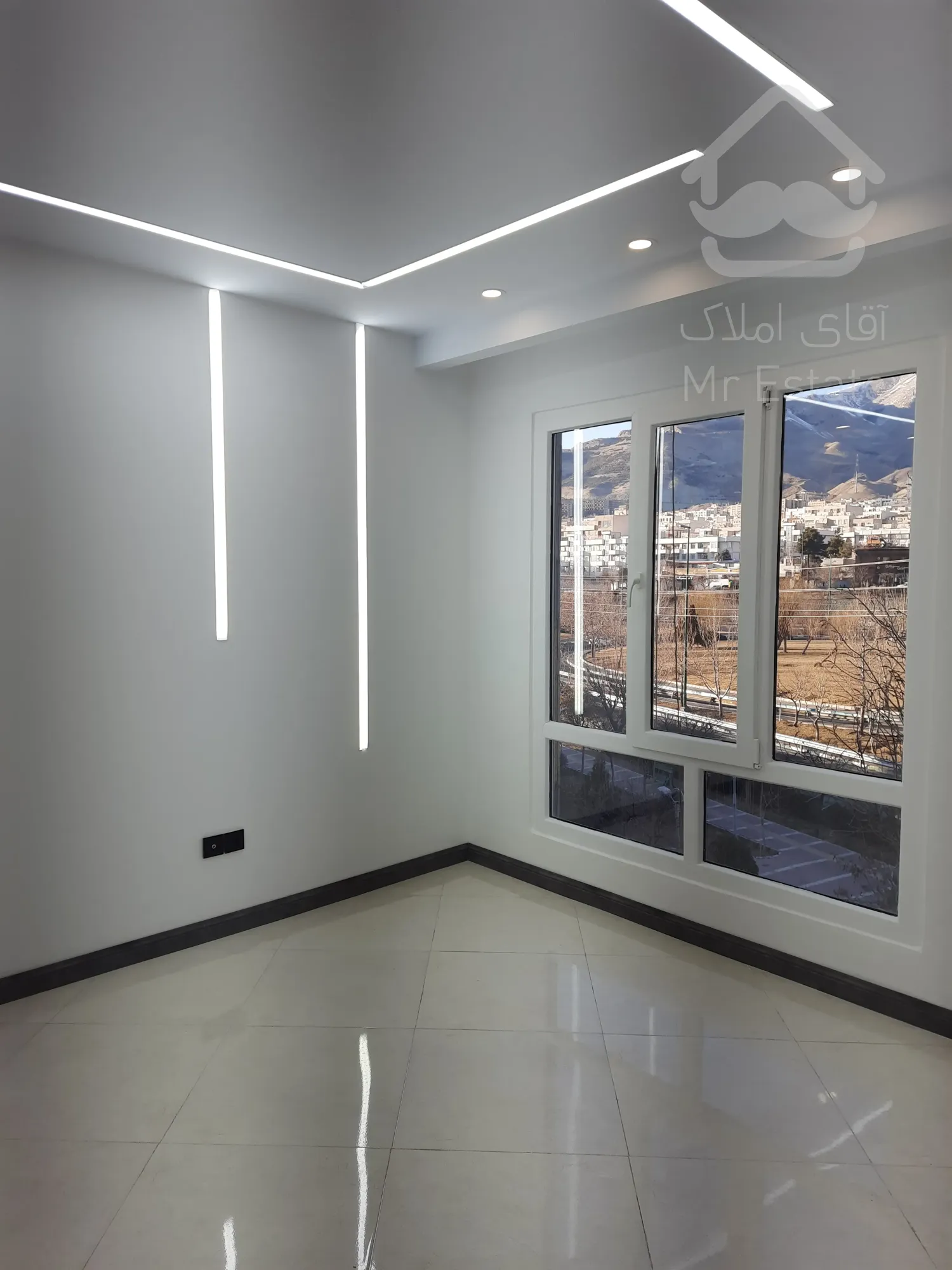 فروش آپارتمان ۷۰متری ۲خواب فول امکانات بلوار کمالی