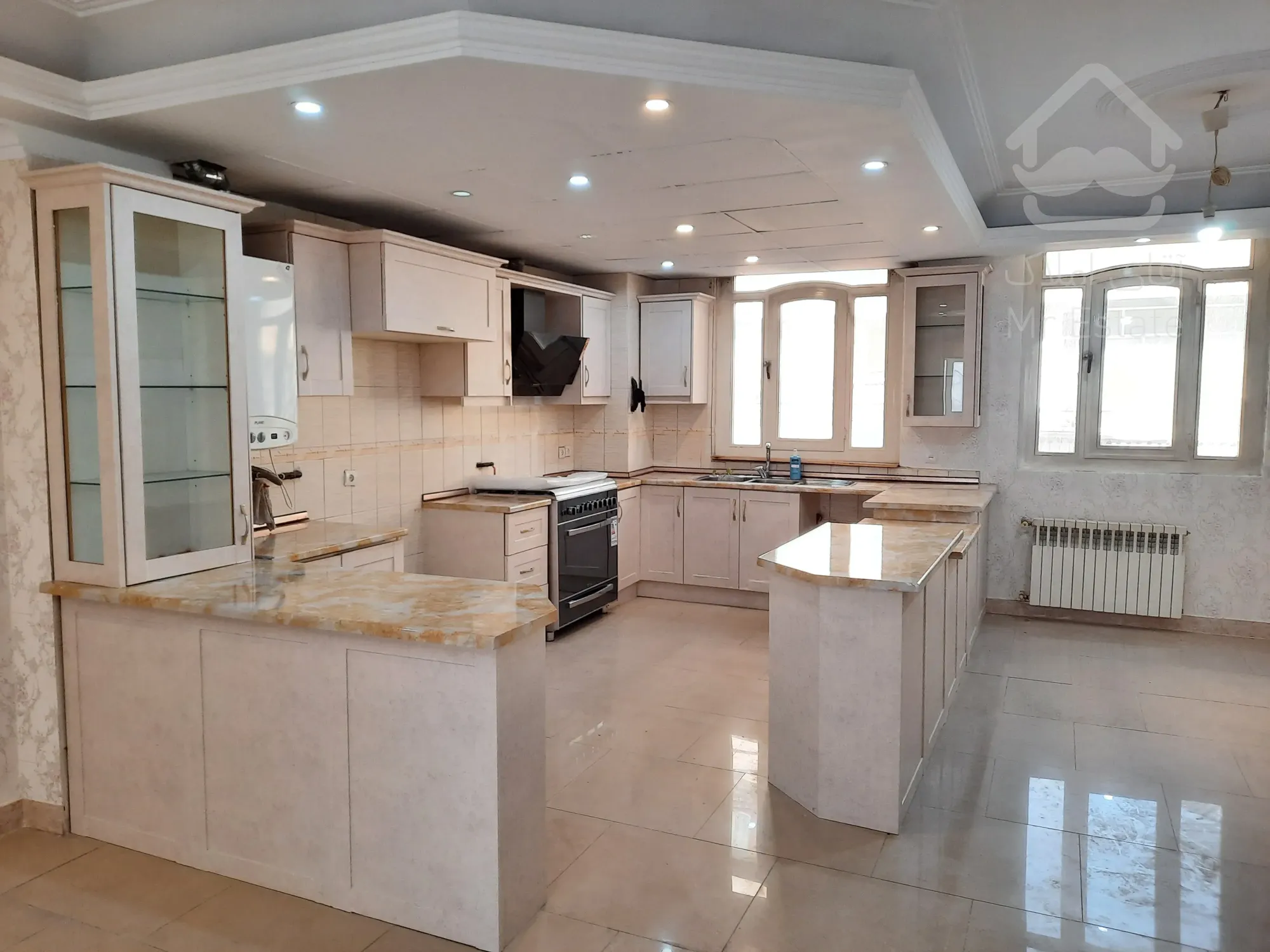 فروش آپارتمان ۱۰۱ متری ۳ خوابه در هفت تیر