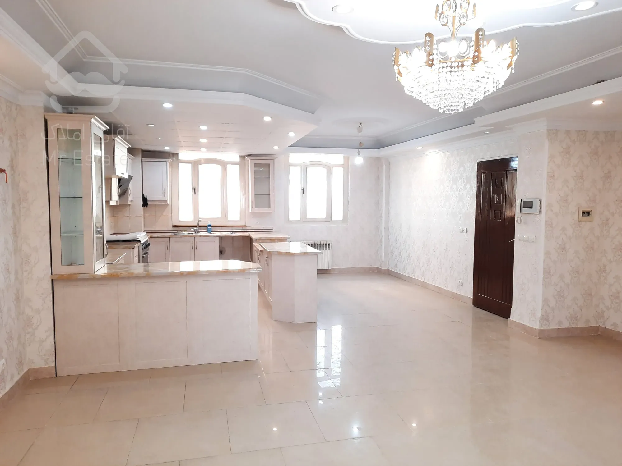 فروش آپارتمان ۱۰۱ متری ۳ خوابه در هفت تیر