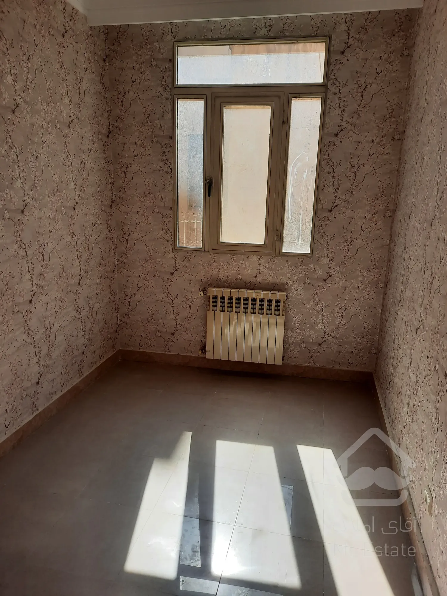 فروش آپارتمان ۱۰۱ متری ۳ خوابه در هفت تیر