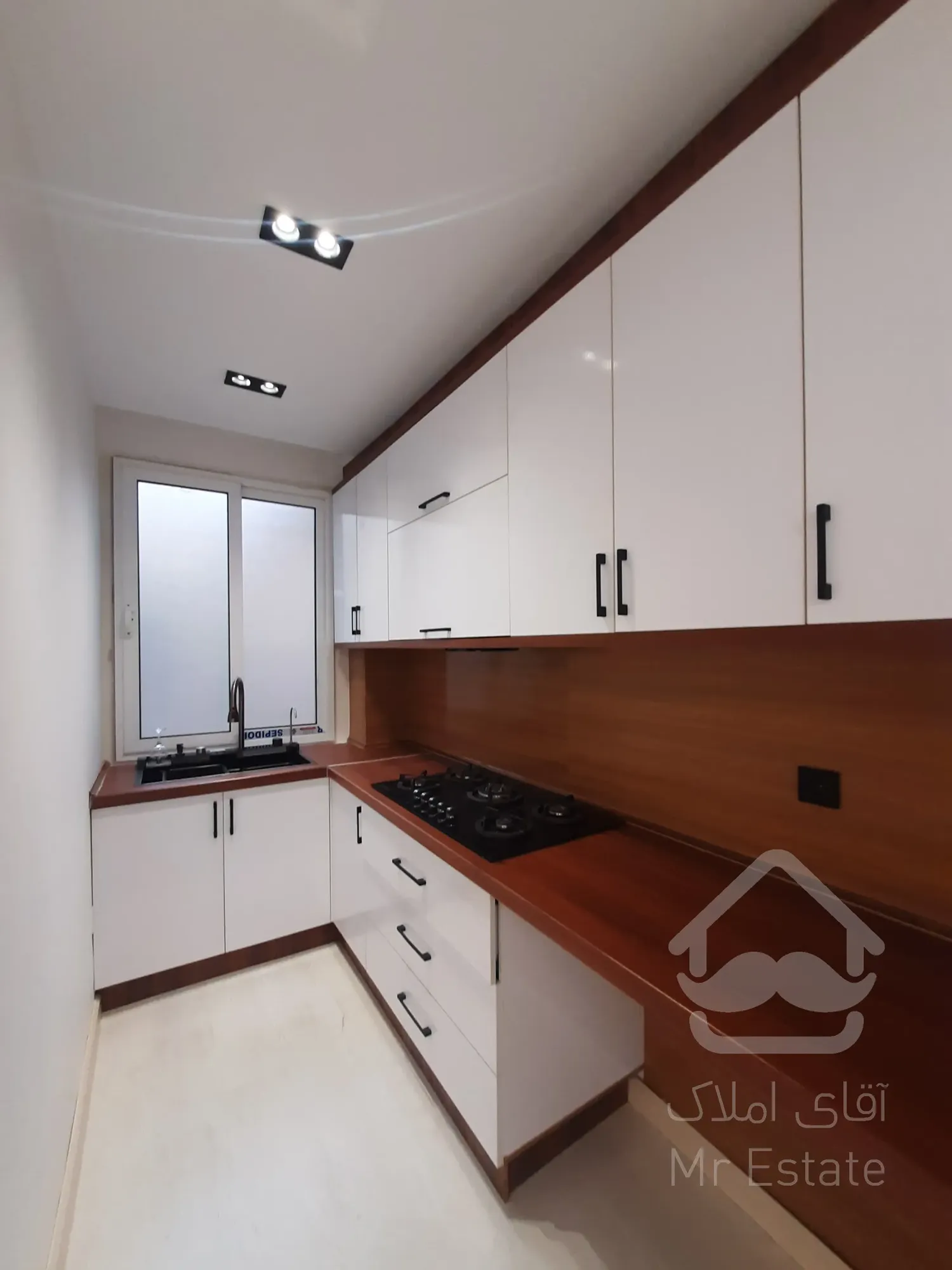 فروش آپارتمان ۷۵متری ۲خواب شهرک هما رو به آفتاب