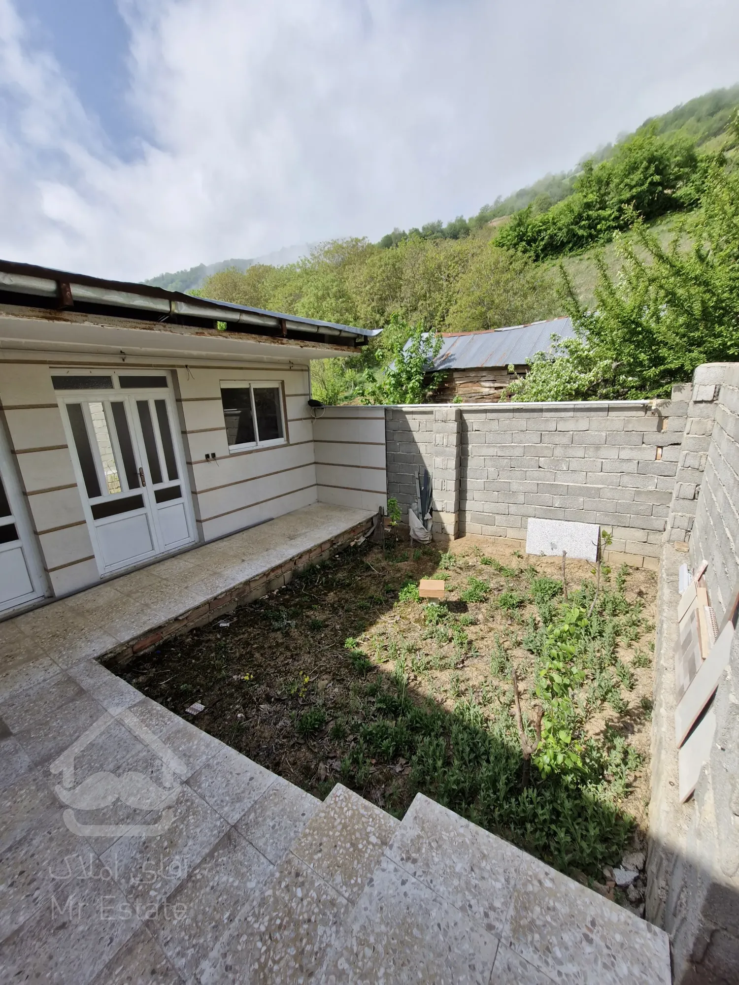 منزل مسکونی در  بخش جنگلی هزارجریب نکا