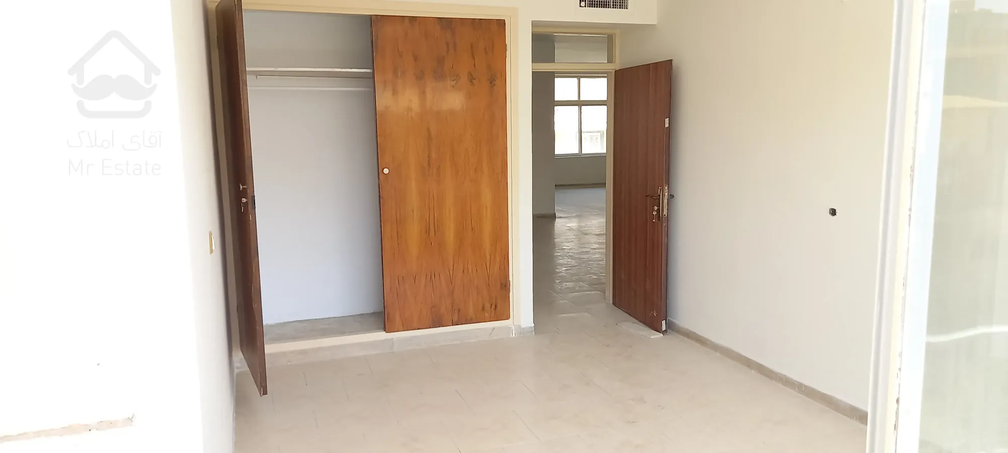 اجاره آپارتمان ۲۲۰ متر تک واحدی بازسازی شده