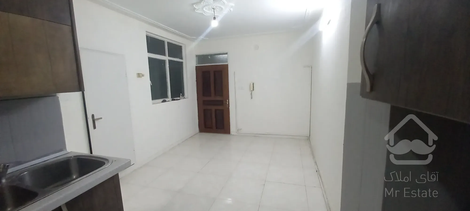 اجاره واحد موقعیت اداری خیابان اصلی شهرک ولیعصر