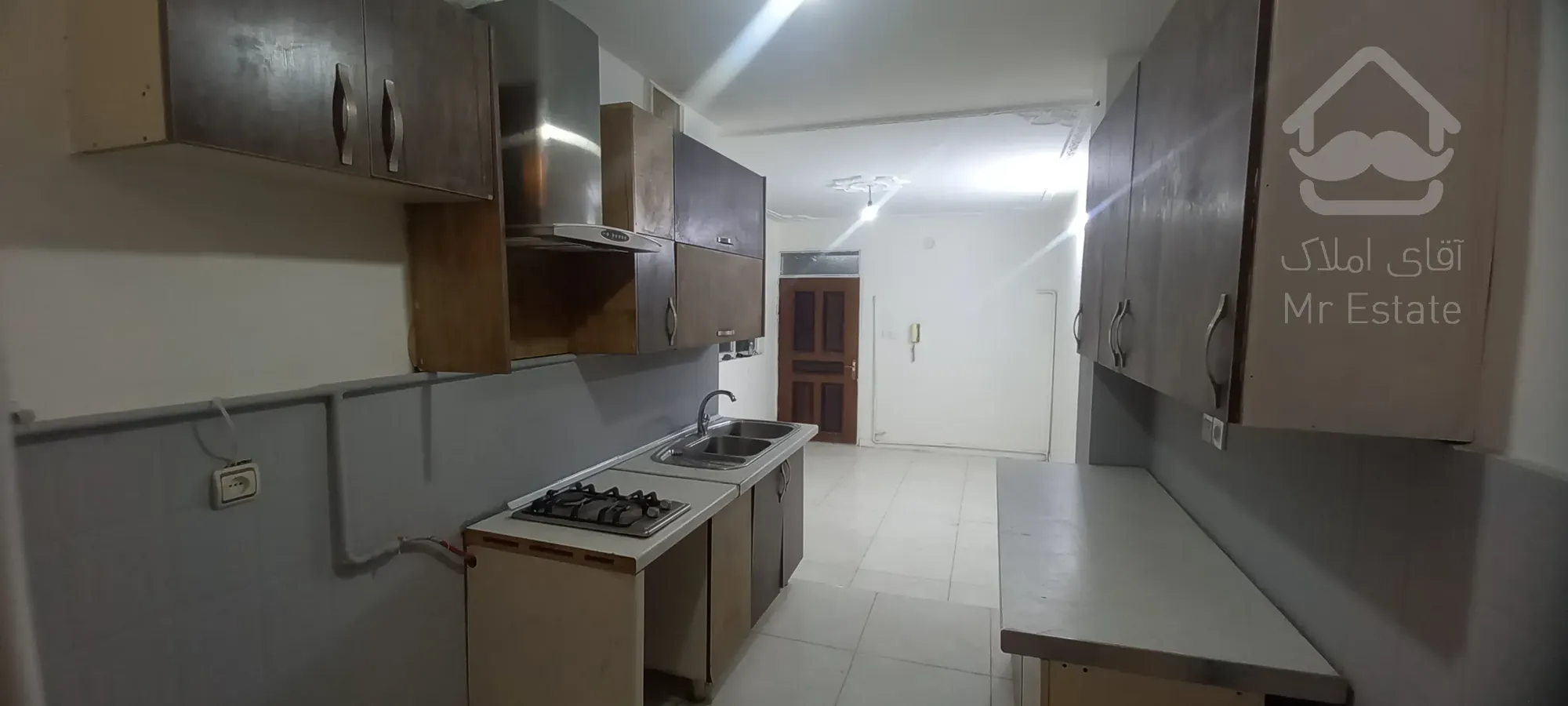 اجاره واحد موقعیت اداری خیابان اصلی شهرک ولیعصر