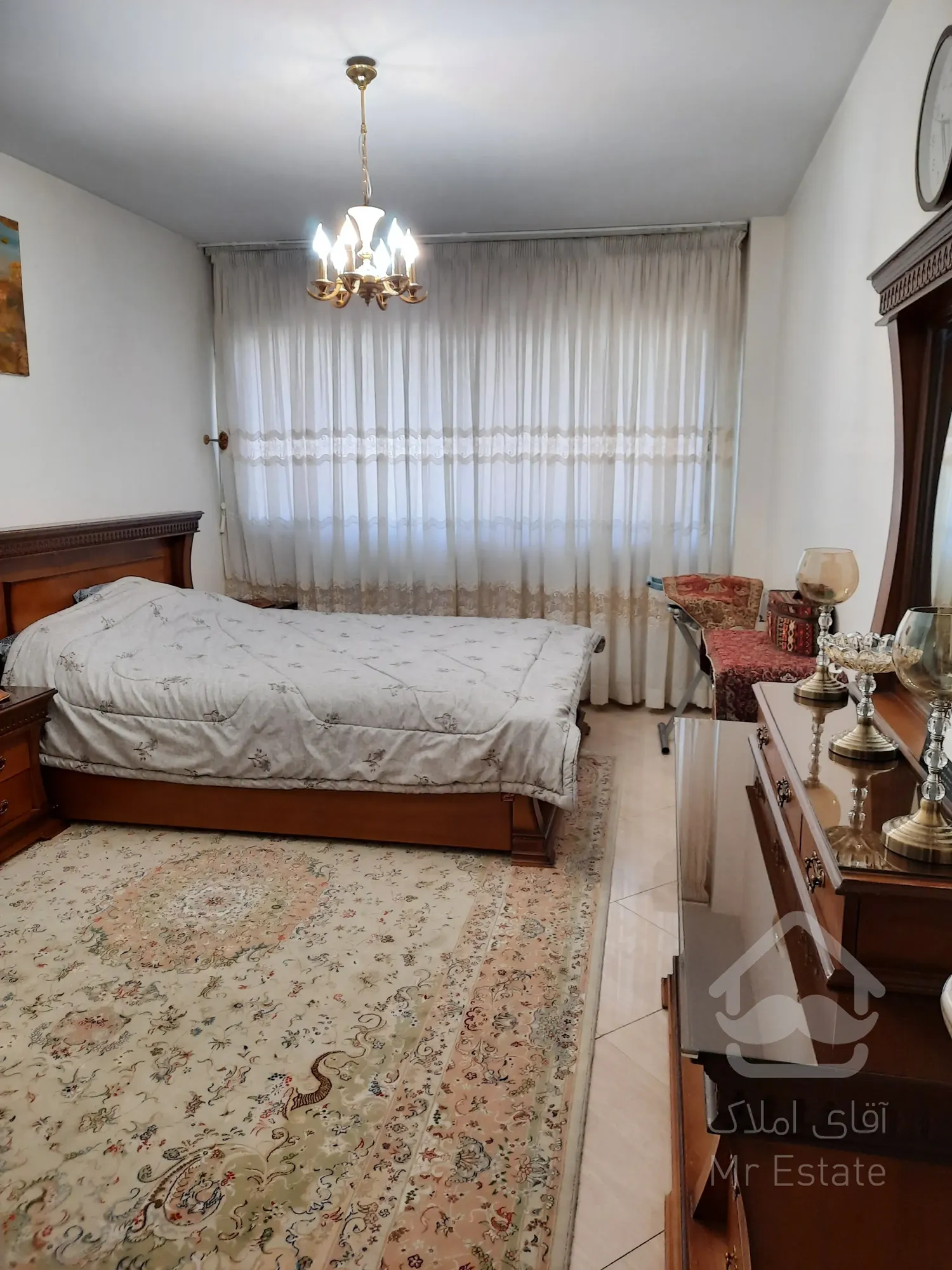 فروش آپارتمان ۱۳۹ متر فو امکانات در هفت تیر مجتمع فریهان