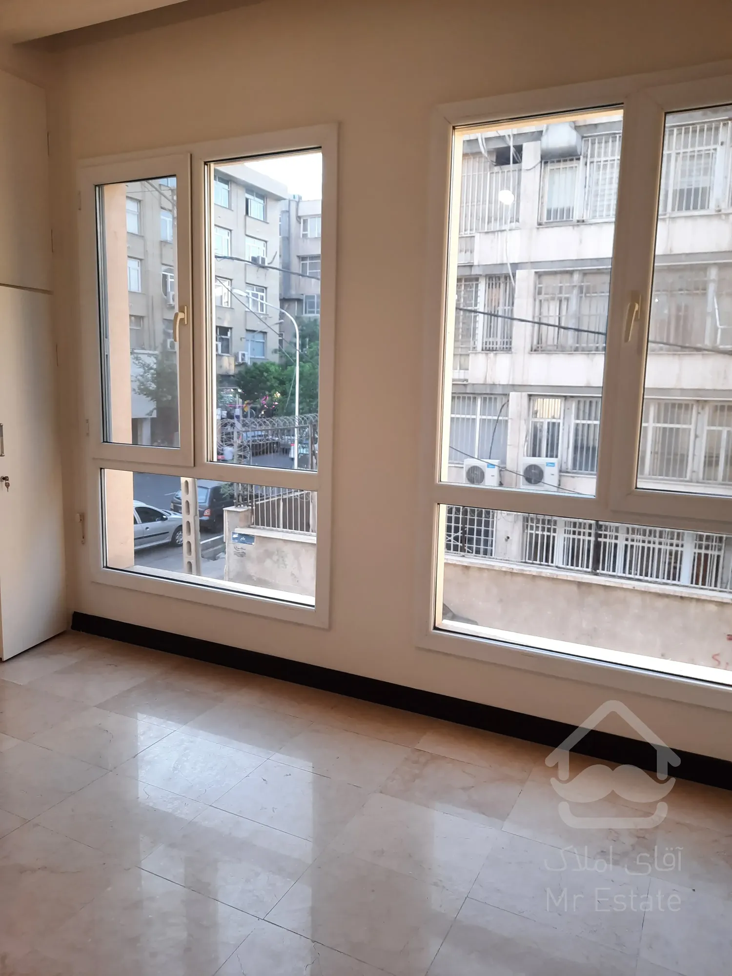 فروش آپارتمان ۸۶ متر فول امکانات در کریمخان خردمند