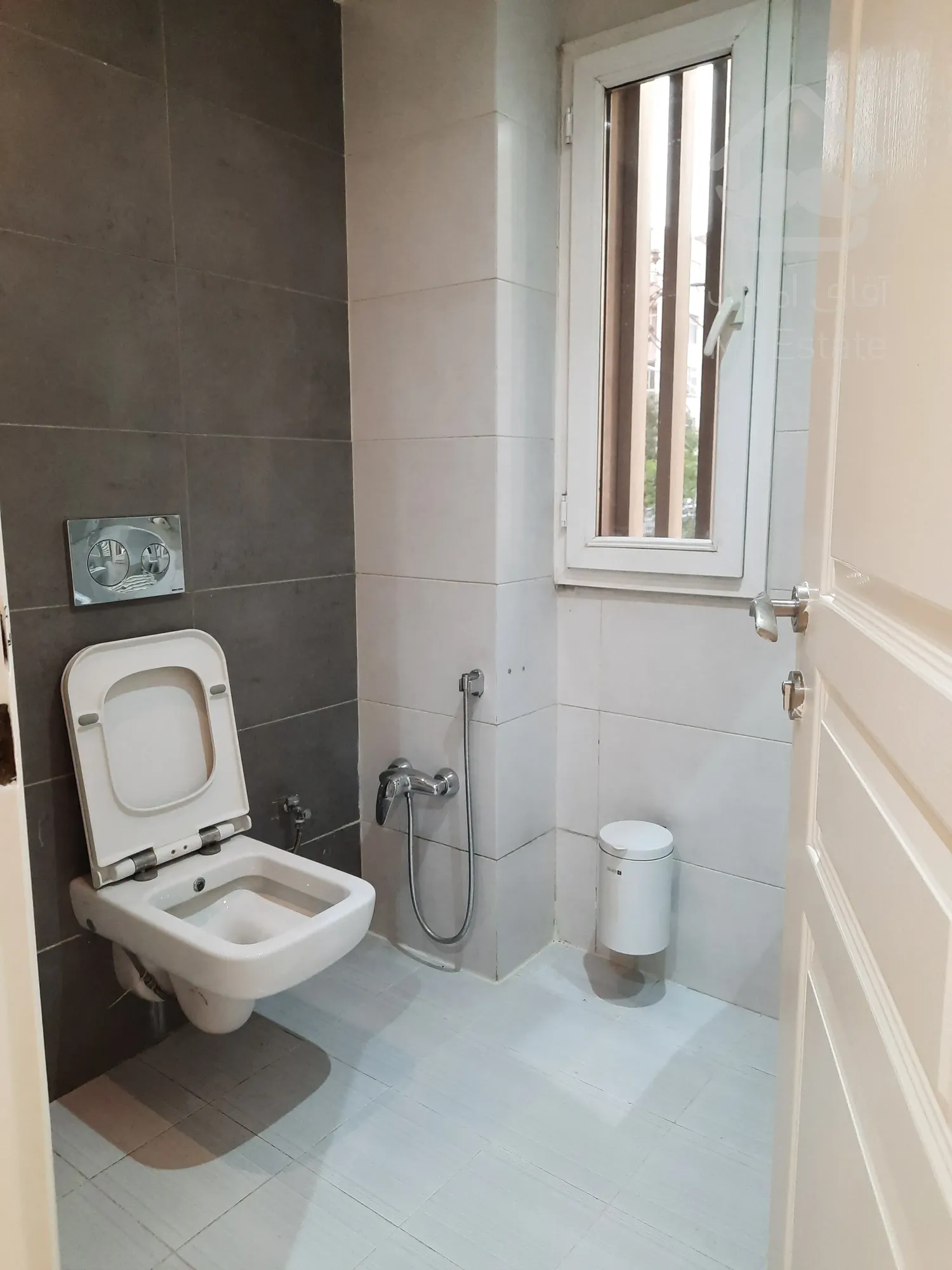 فروش آپارتمان ۸۶ متر فول امکانات در کریمخان خردمند