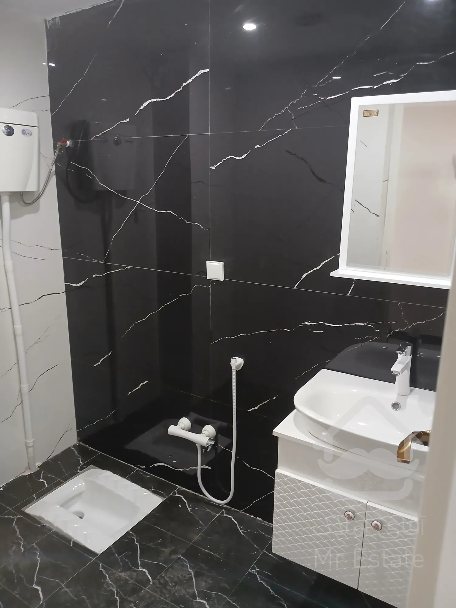 فروش واحد  ۱۳۸ متری مهرشهر کرج