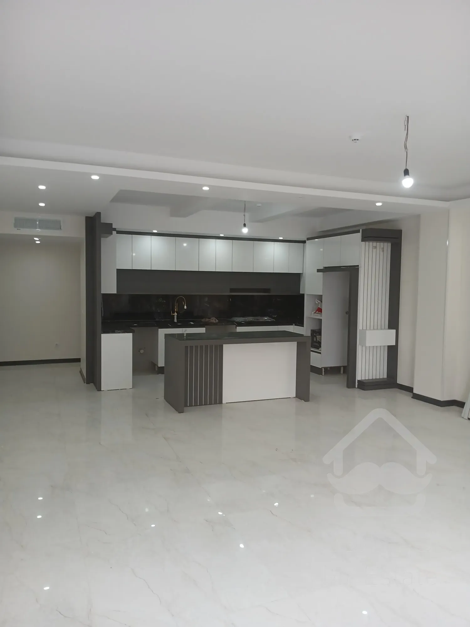 فروش واحد  ۱۳۸ متری مهرشهر کرج