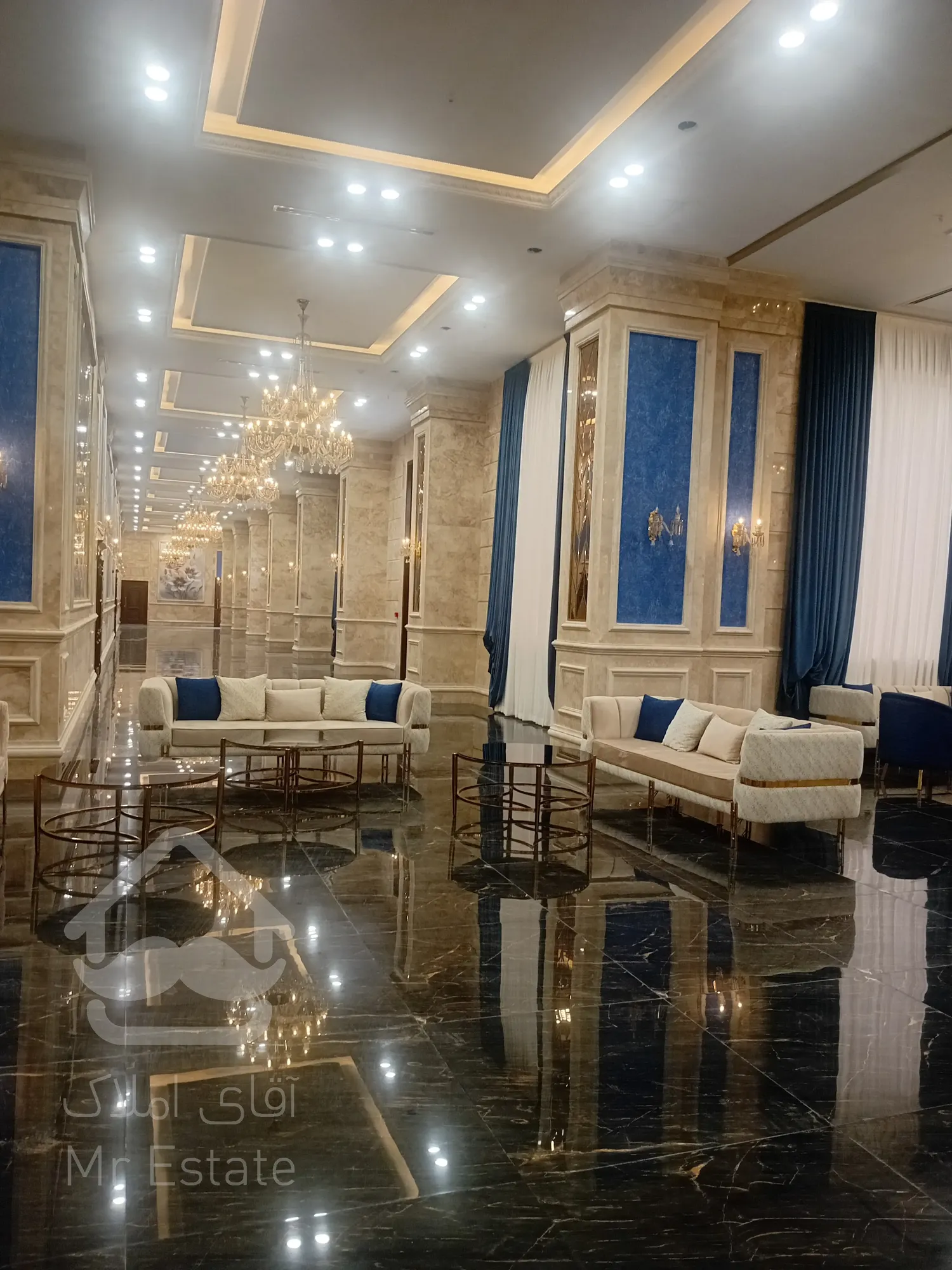 پیش فروش آپارتمان ۱۰۵ متری در رونیکاپالاس نیایش