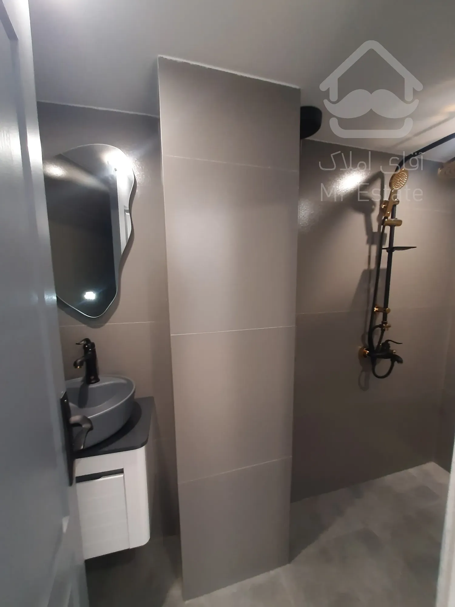 فروش آپارتمان ۶۶متر ۲خواب فول امکانات شهرک هما