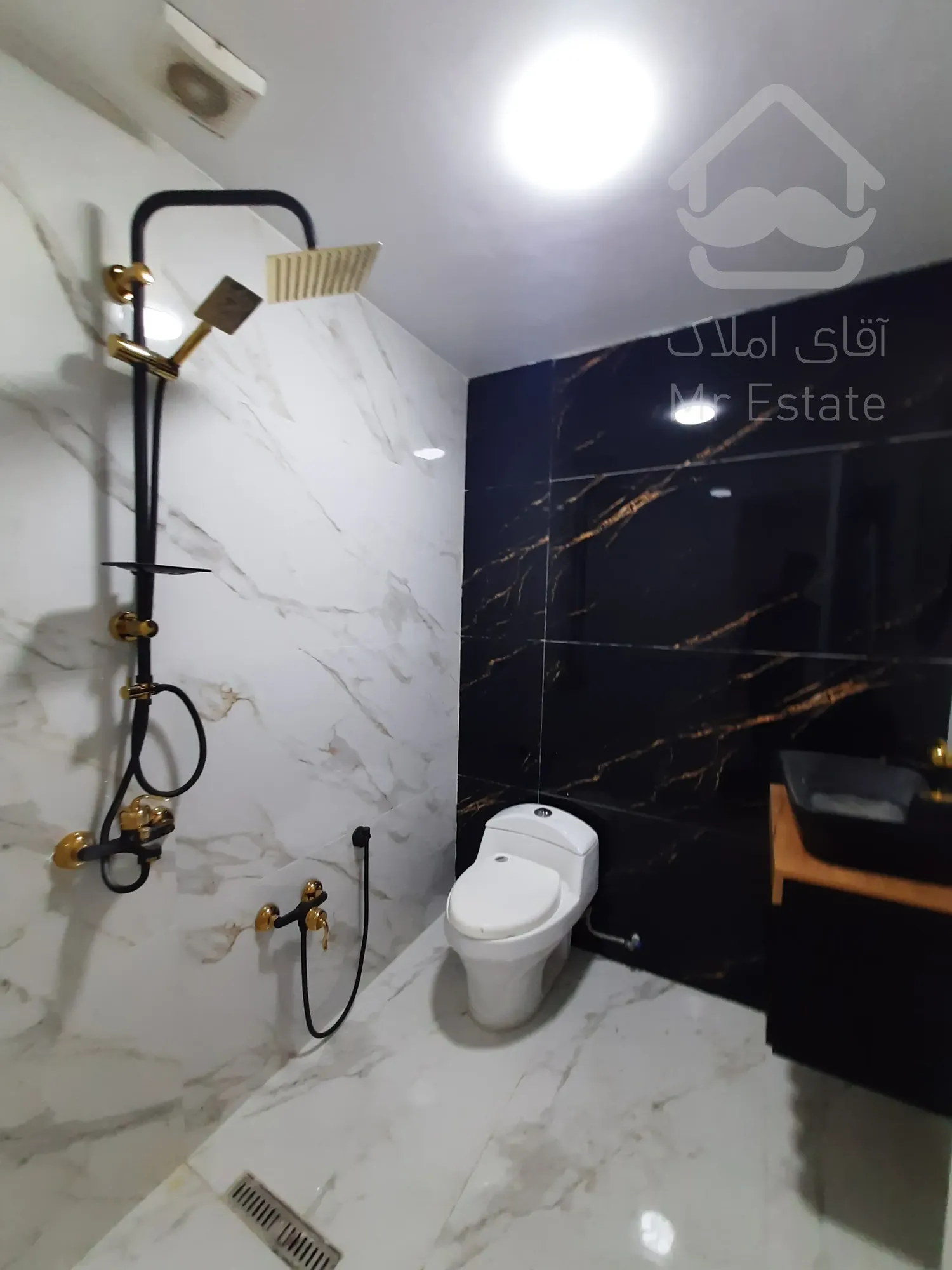 فروش آپارتمان ۸۲متر ۲خواب خطی رو به آفتاب شهرک هما