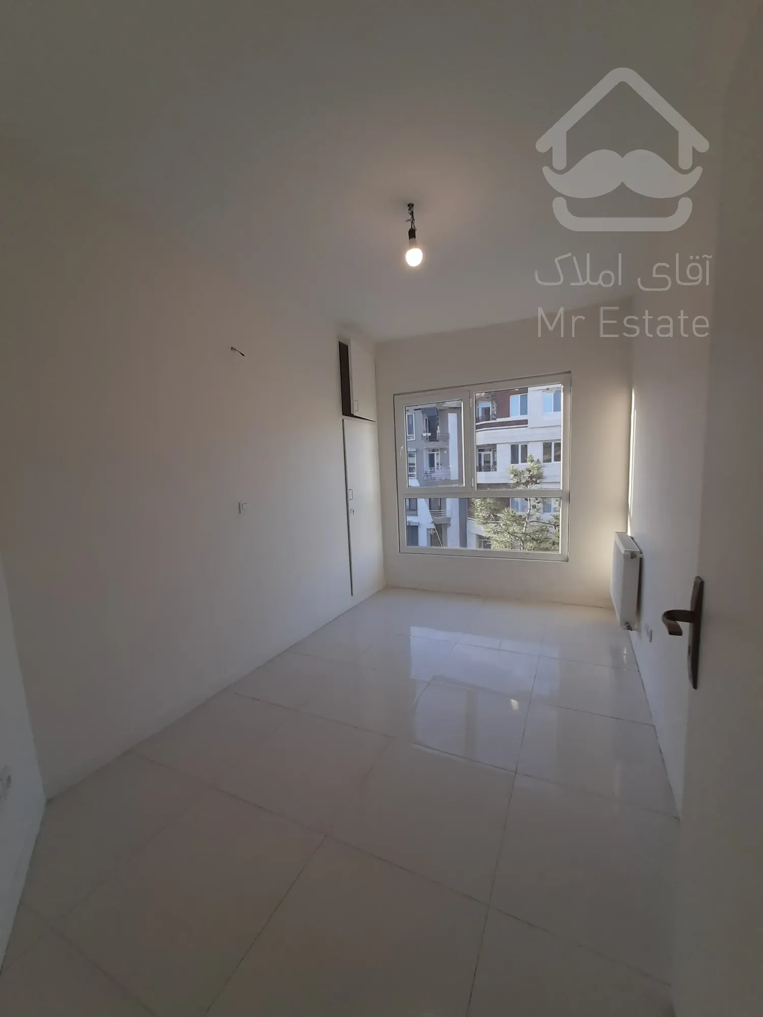 فروش آپارتمان ۸۰متر ۲خواب فول امکانات خطی رو به آفتاب بلوار کمالی شرقی