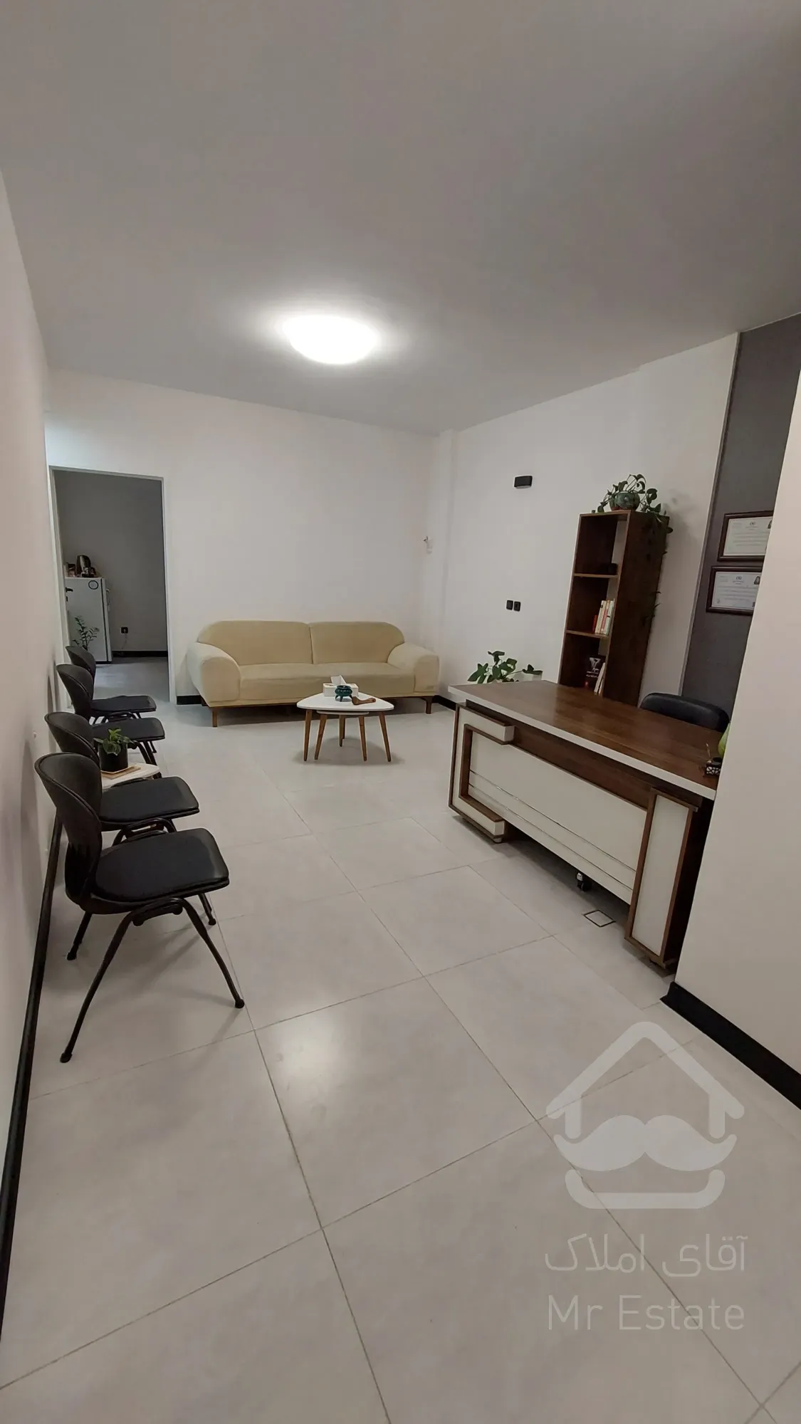 واحد اداری مبله