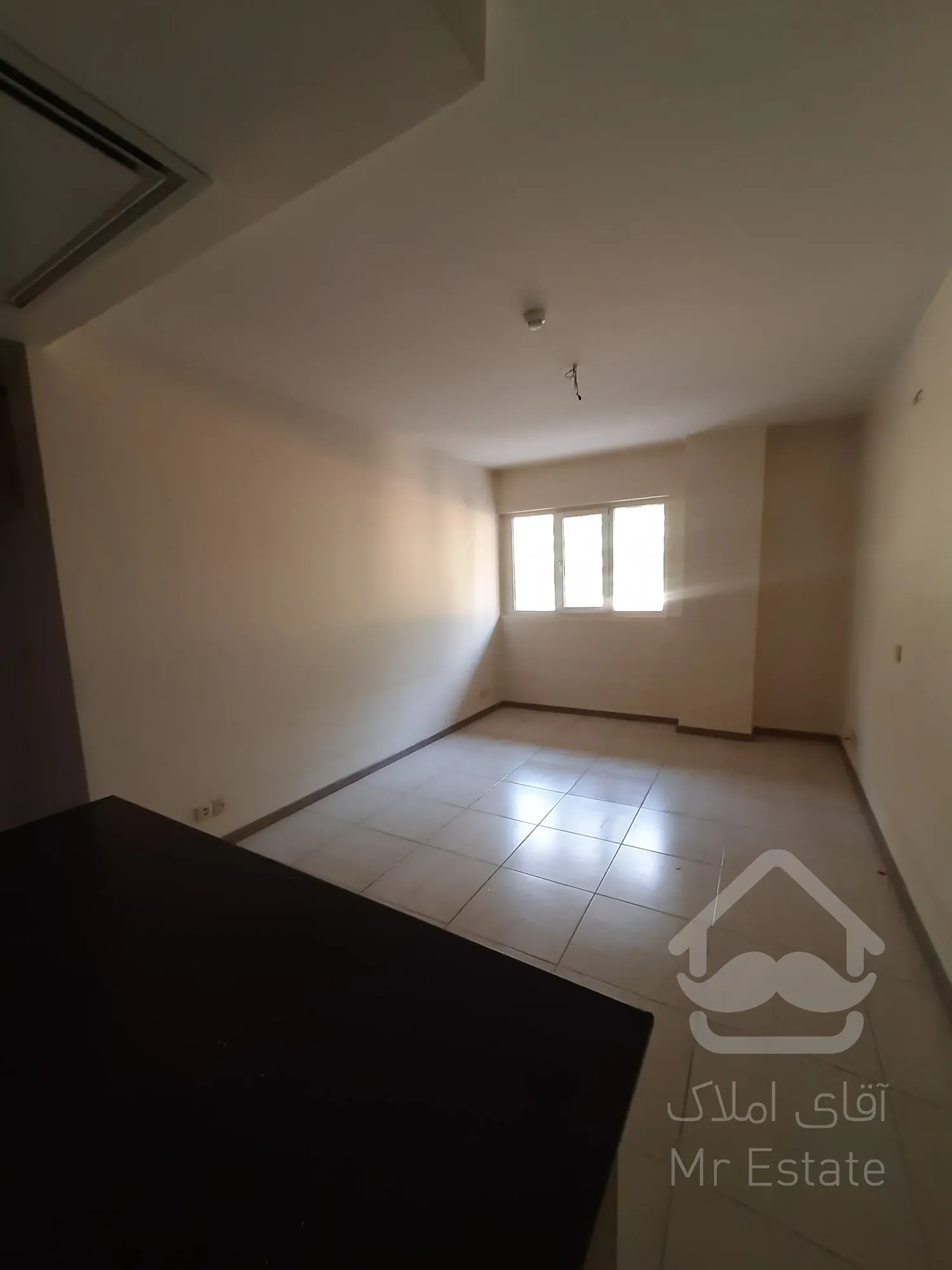 فروش آپارتمان ۸۷متر ۲خواب تراورتن استخر دار همیلا زیر قیمت