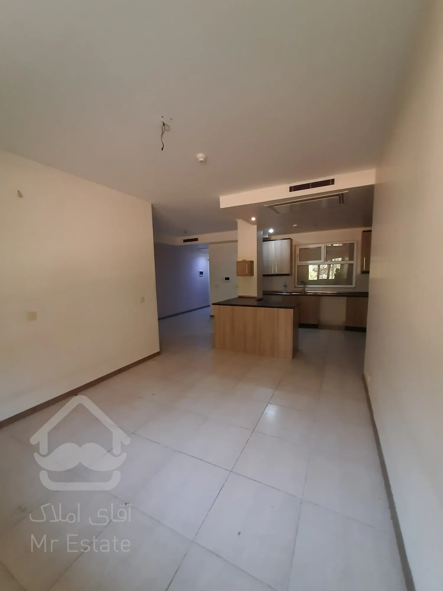 فروش آپارتمان ۸۷متر ۲خواب تراورتن استخر دار همیلا زیر قیمت