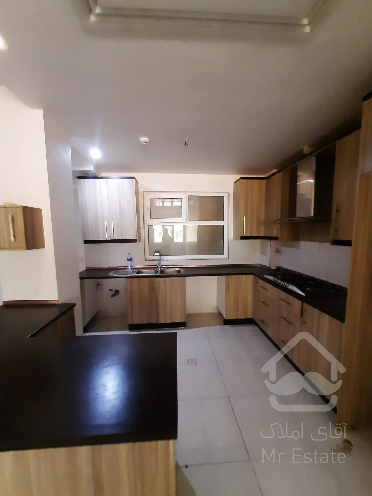 فروش آپارتمان ۸۷متر ۲خواب تراورتن استخر دار همیلا زیر قیمت