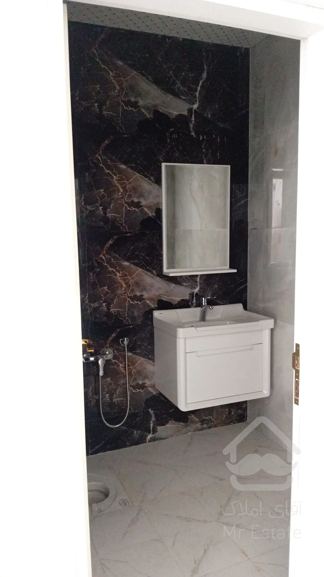 اجاره آپارتمان ۱۸۰متری دریا گوشه