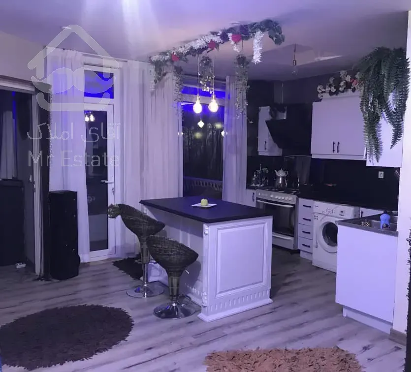 49 متر سیدخندان + ۱۰ متر پاسیو با وسایل