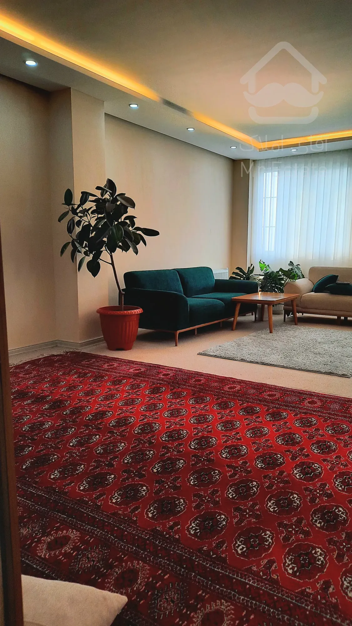 فروش /تک واحدی / سه خواب / نوساز