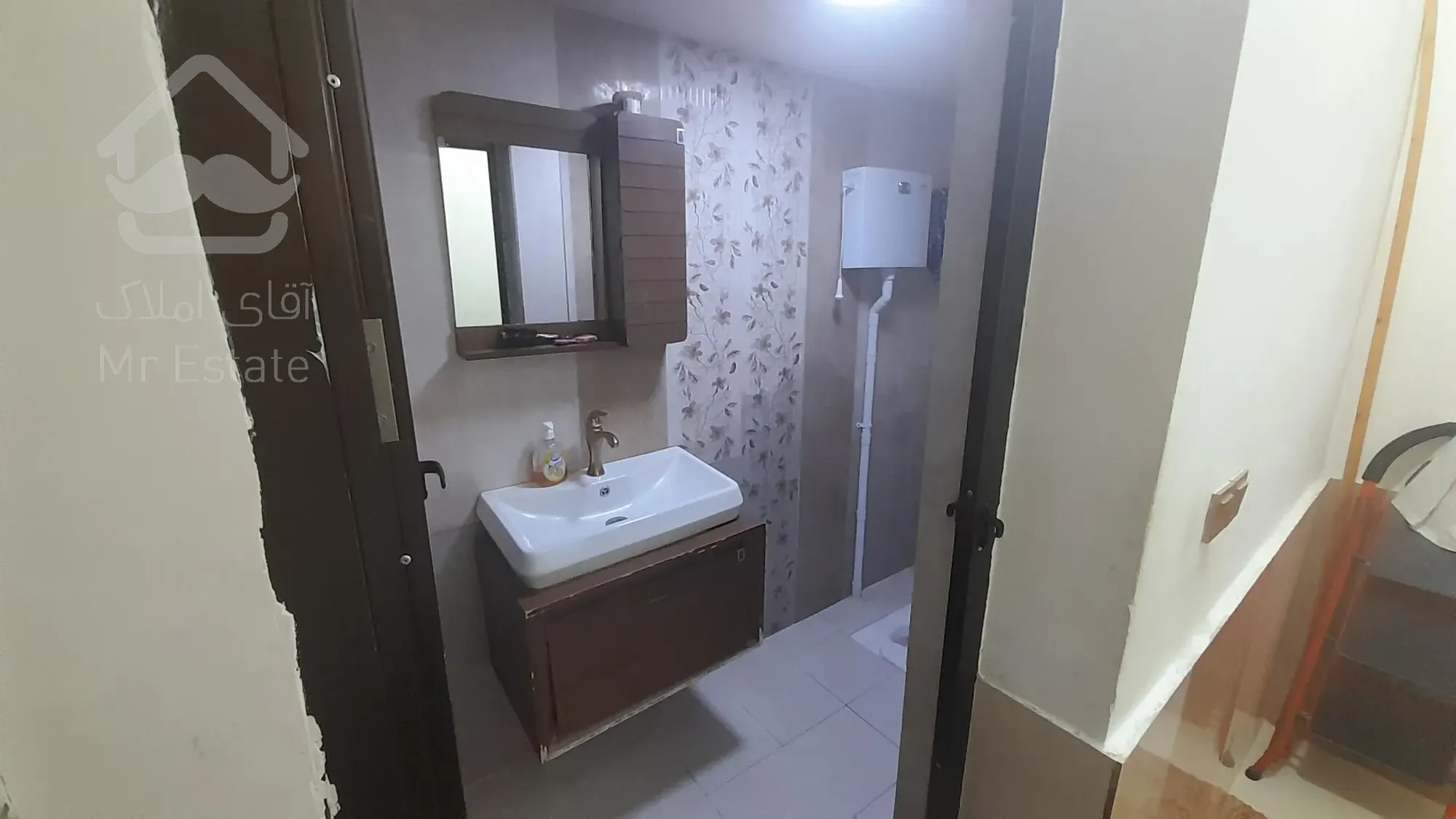 آپارتمان سایپا ۳ خوابه راه پله اختصاصی