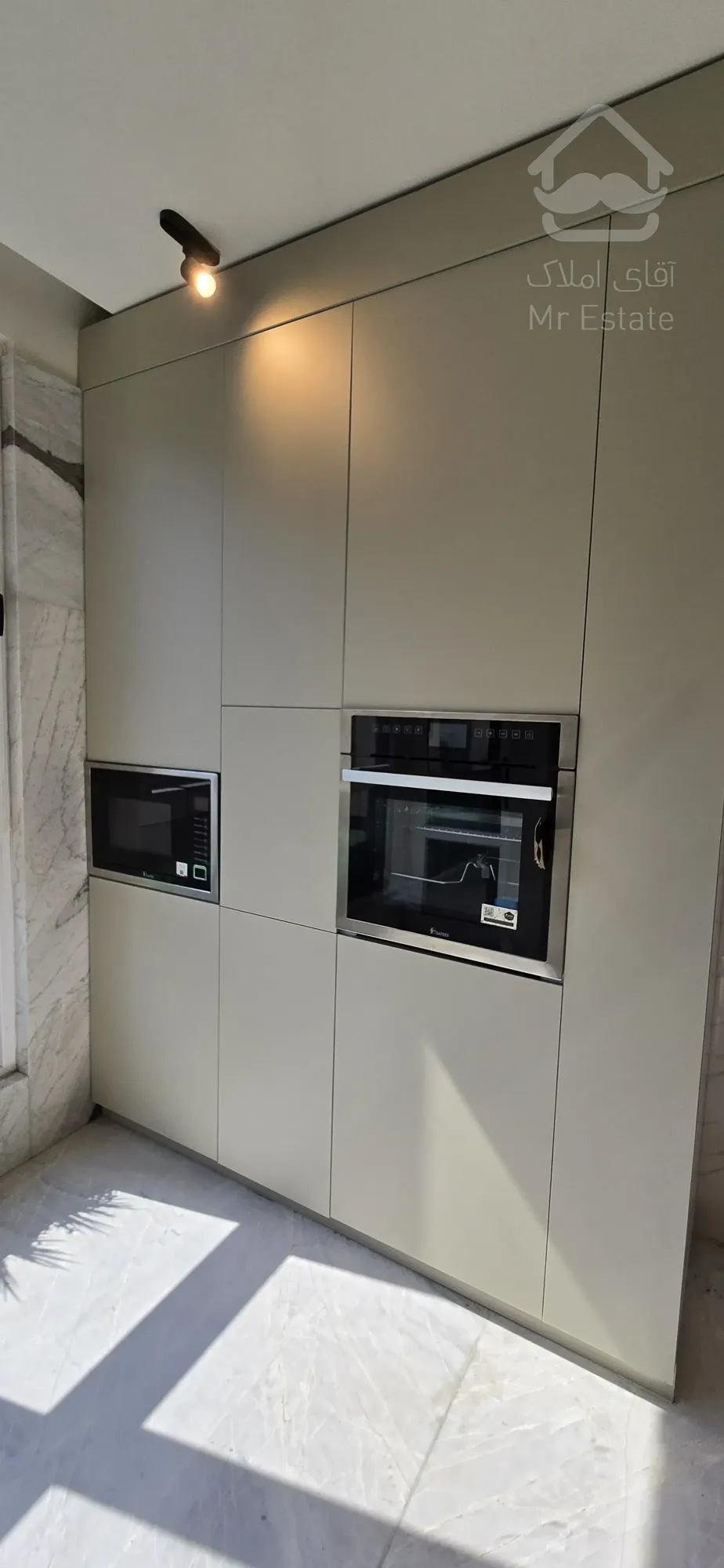 فروش آپارتمان 220 متری در بهترین لوکیشن نارمک