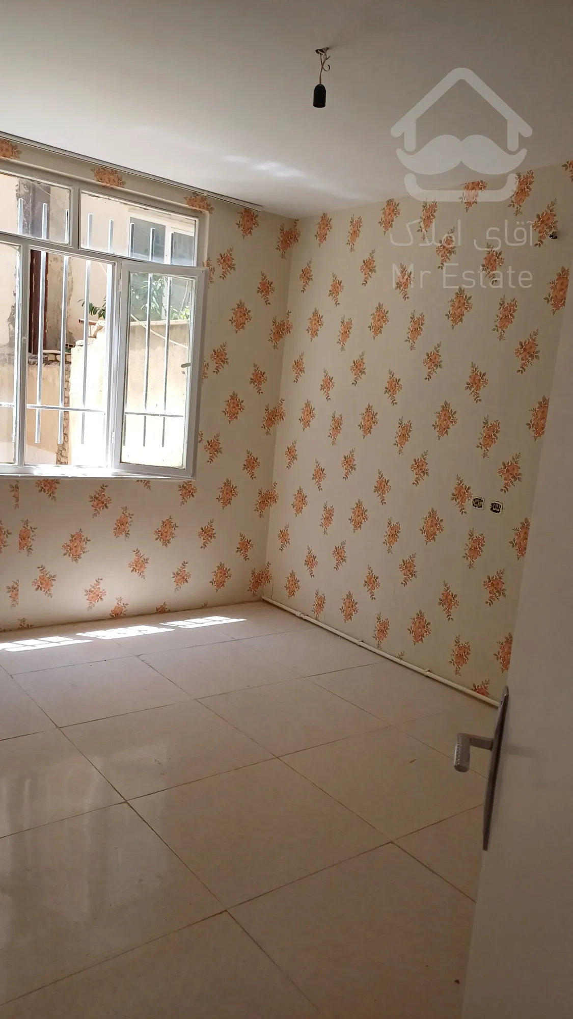 اپارتمان ۸۰متری باحیاط مستقل