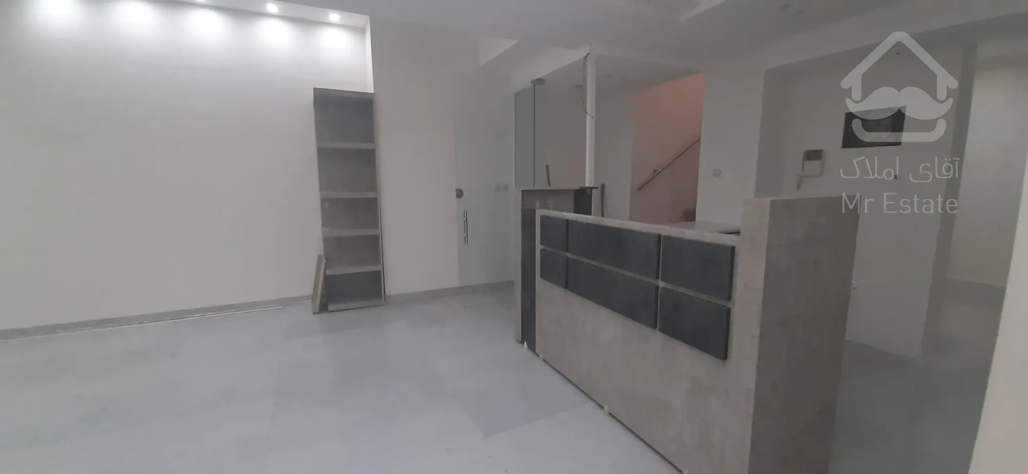 اجاره 200 متری پزشکی - اداری - آموزشی چهارباغ بالا