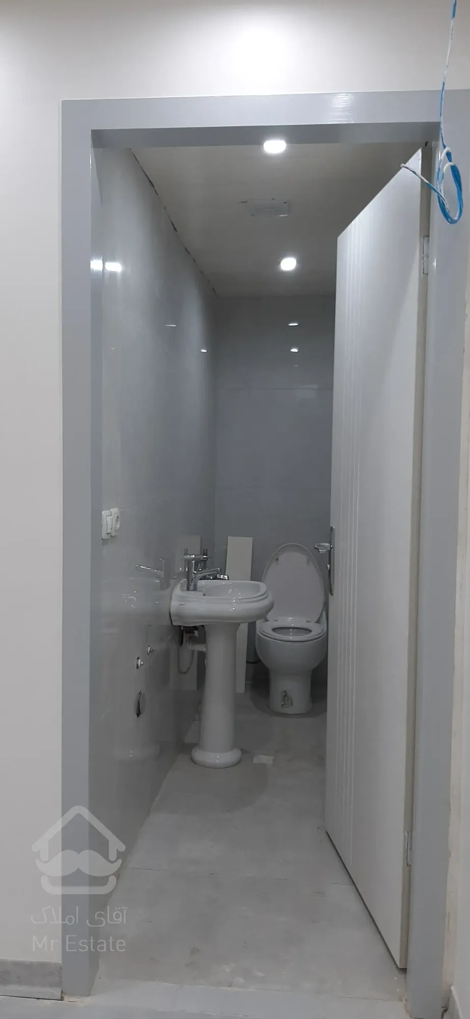 اجاره 200 متری پزشکی - اداری - آموزشی چهارباغ بالا