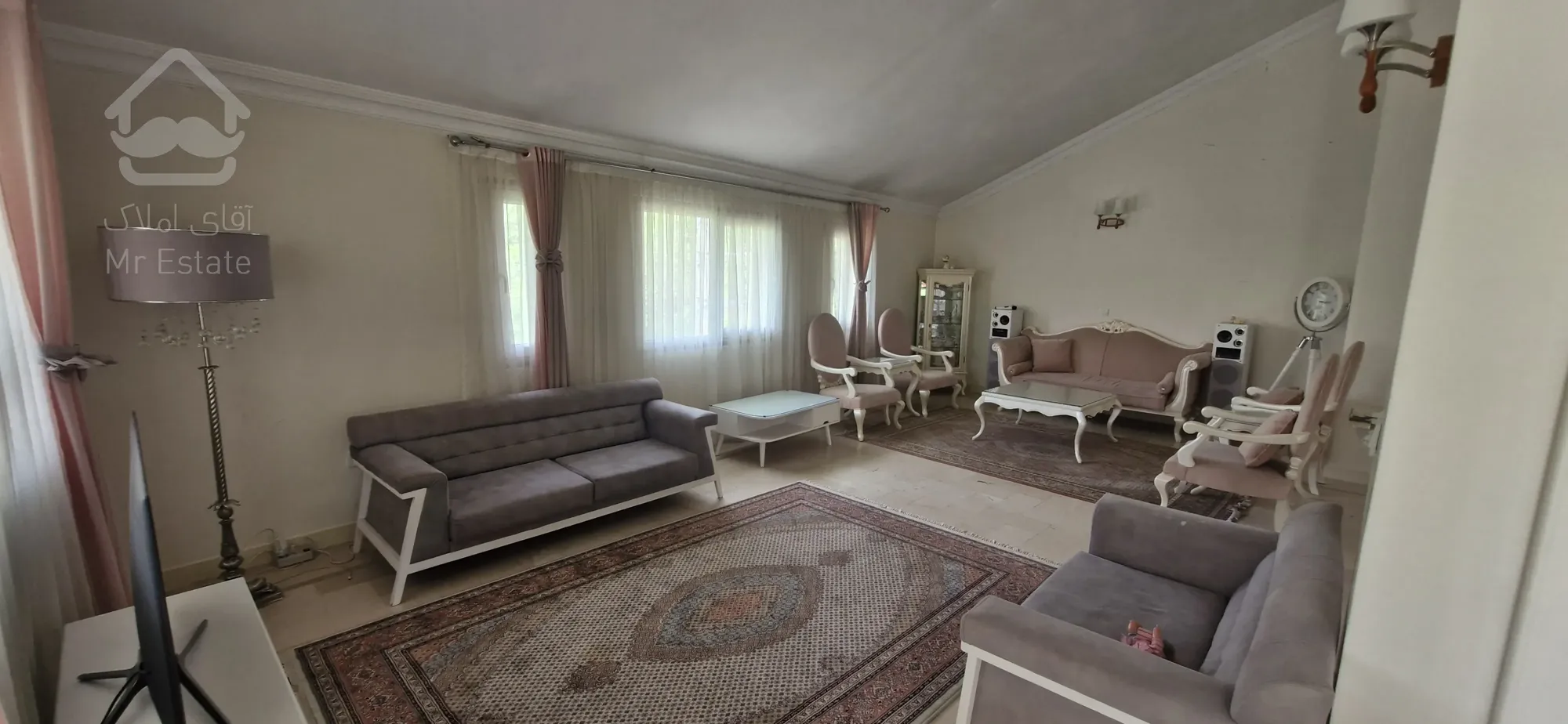 اپارتمان ۱۲۰ متری ۴۰ متر بالکن ویو ابدی