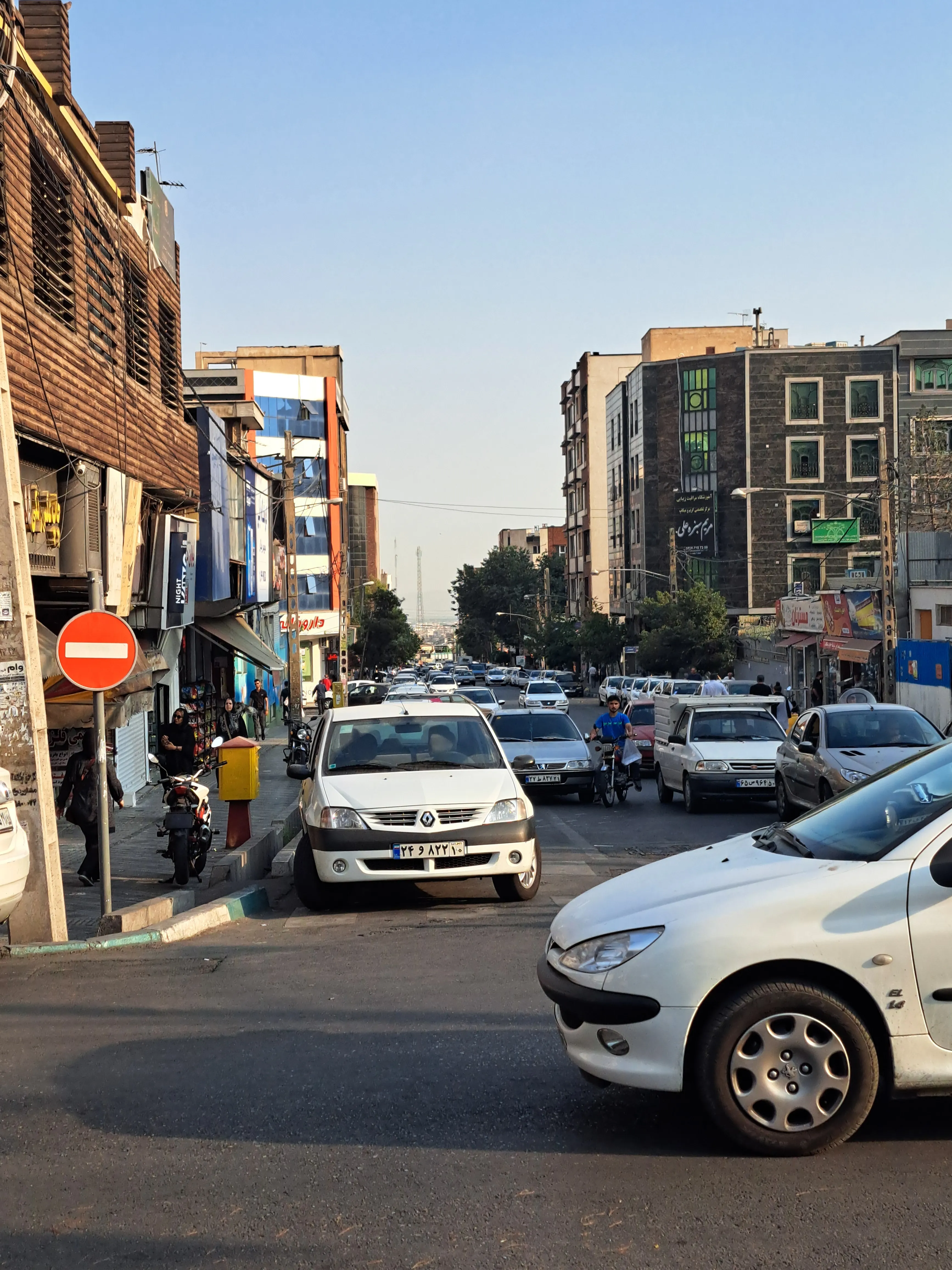 اجاره،مغازه ۴۰ متر،کاشانی،صادقیه