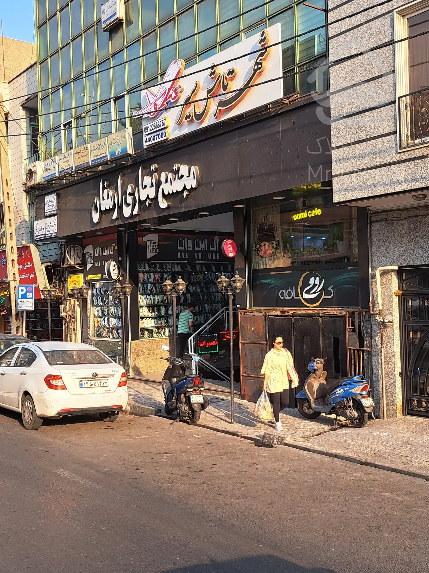 اجاره مغازه ۲۰ متری قیمت پایین در موقعیت پر تردد مناسب خدمات و فروش آنلاین،صادقیه