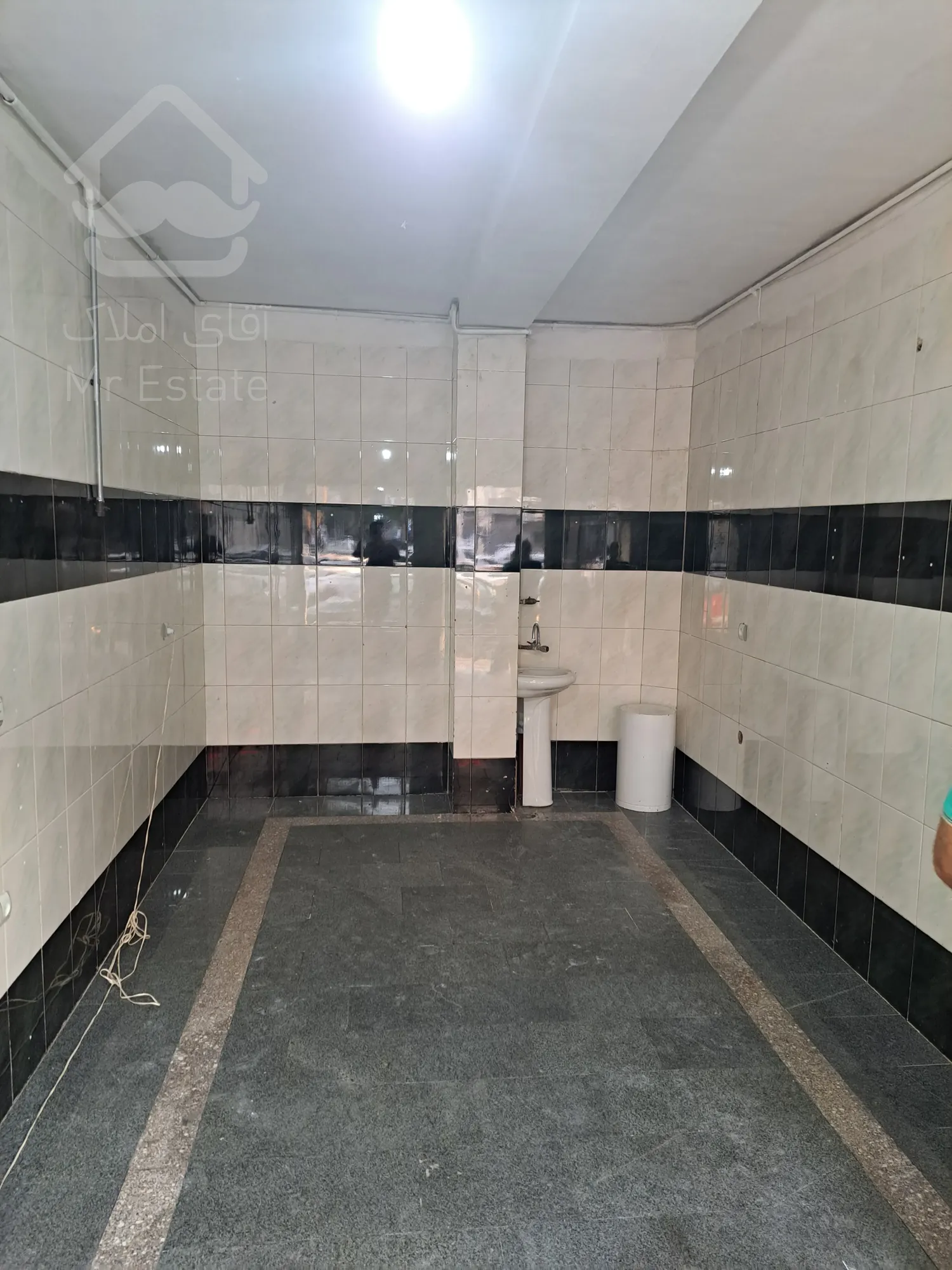 اجاره مغازه ۲۰ متری بر اصلی فردوس | مناسب صنف‌های تمیز | صادقیه