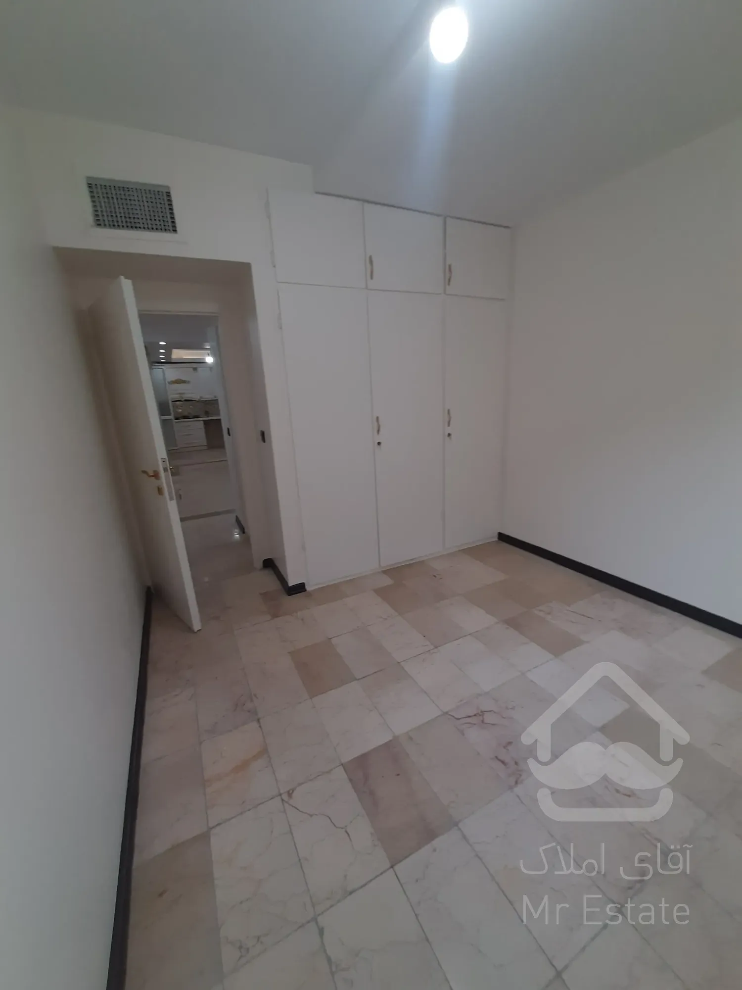 فروش آپارتمان ۸۸متر ۲خواب تراورتن پونک فکوری