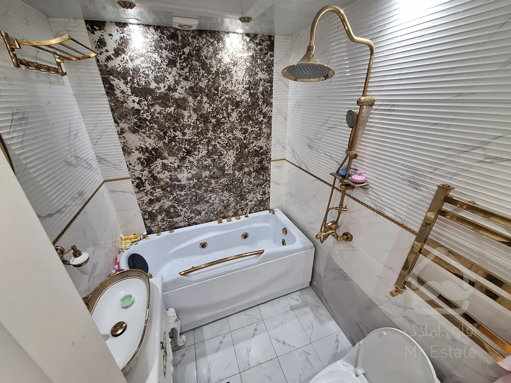 310 متر پنت هاوس / معاوضه با خودرو