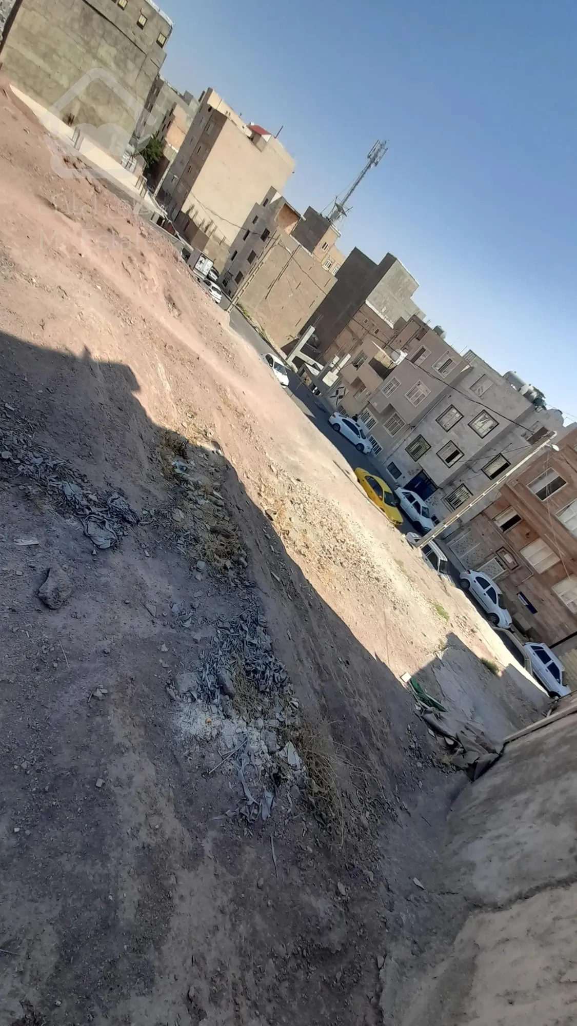 زمین در شهر قدس