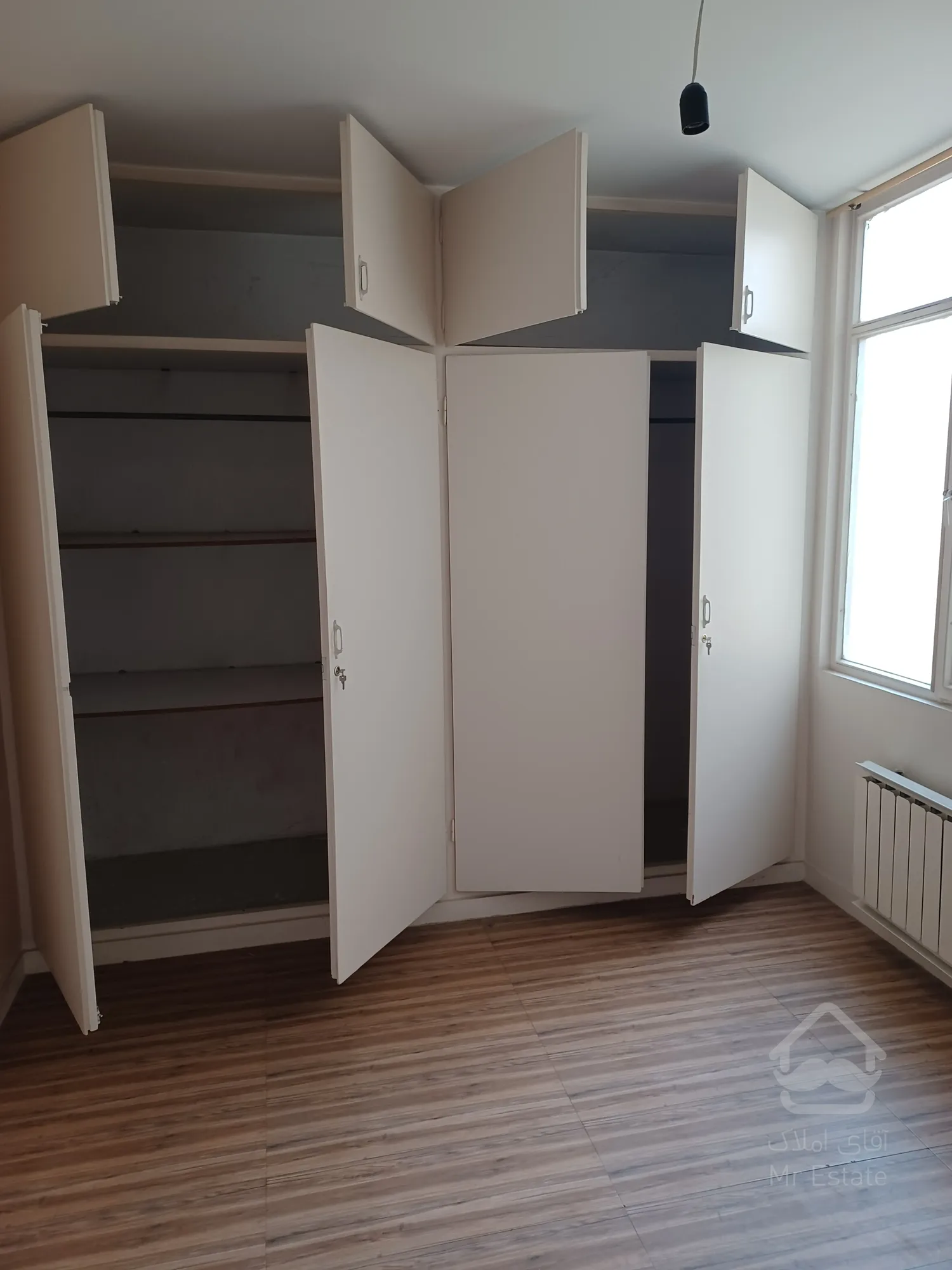 آپارتمان ۶۴ متری آماده سکونت و تخلیه