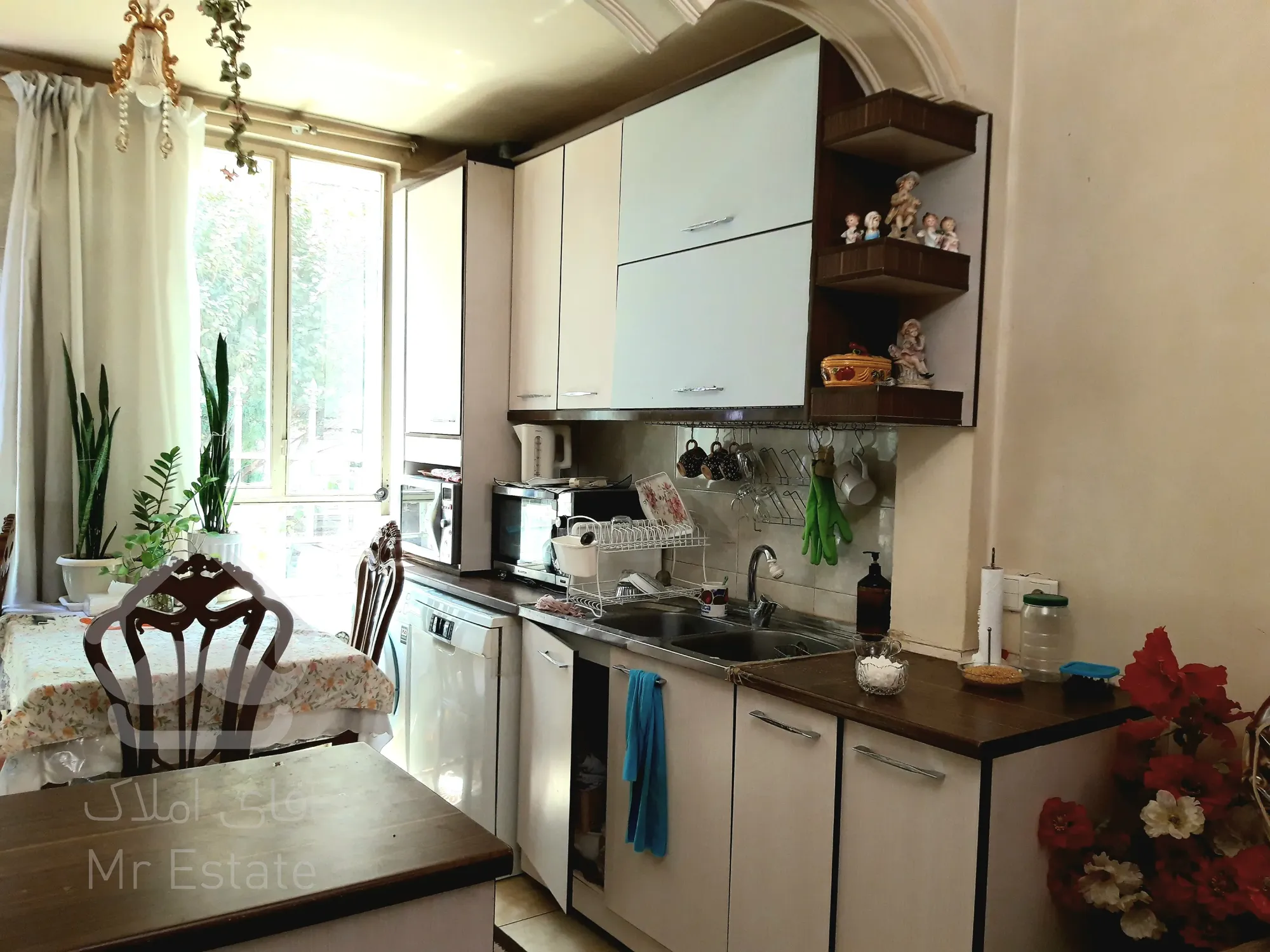 آپارتمان ۶۴ متری تکواحدی