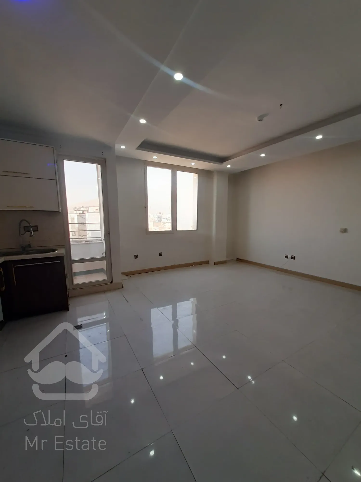 فروش آپارتمان ۹۵متر ۲خواب سالن پرده خور اشرفی