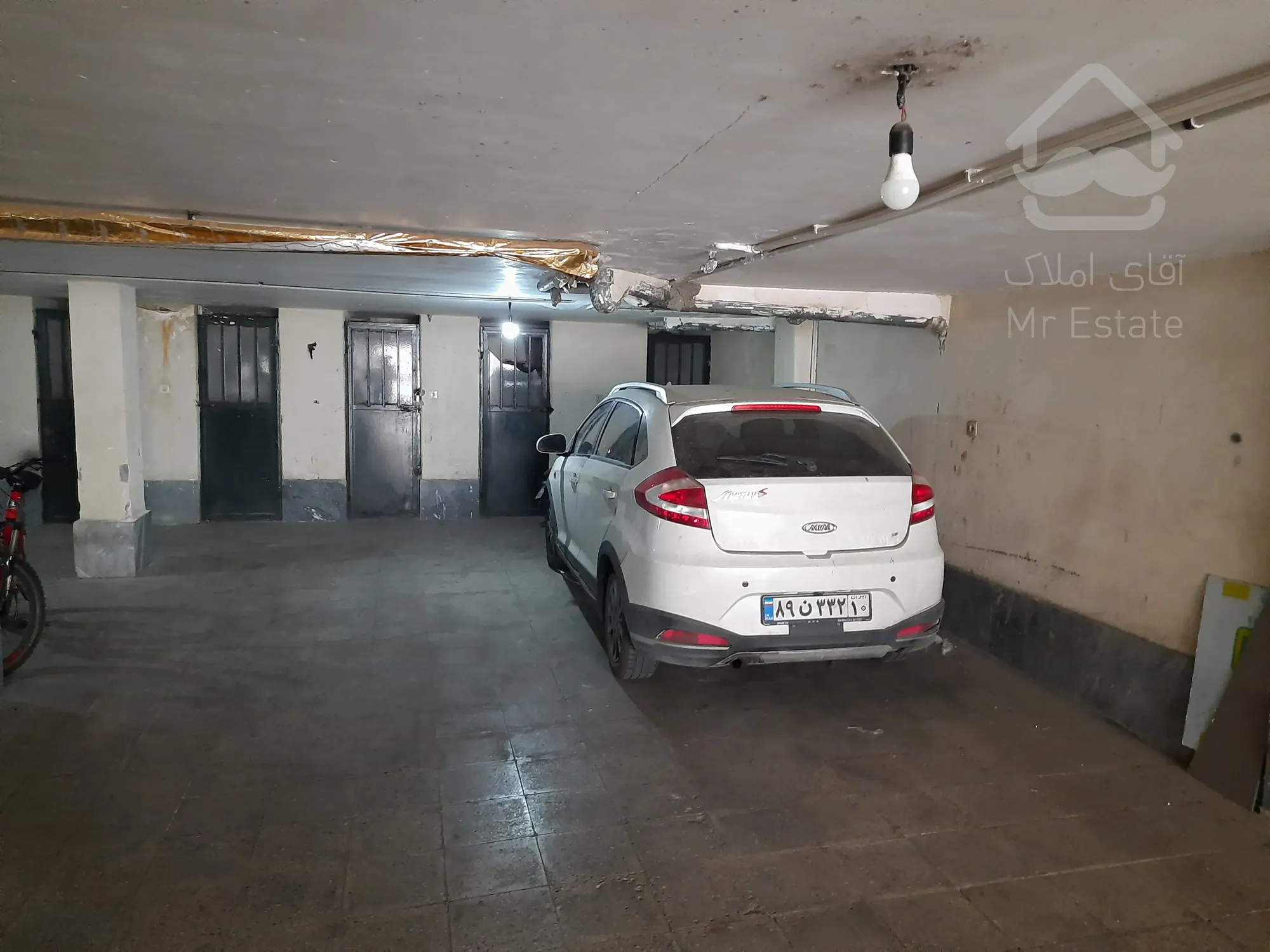 ۴۸ متری مدنی پارکینگ دار