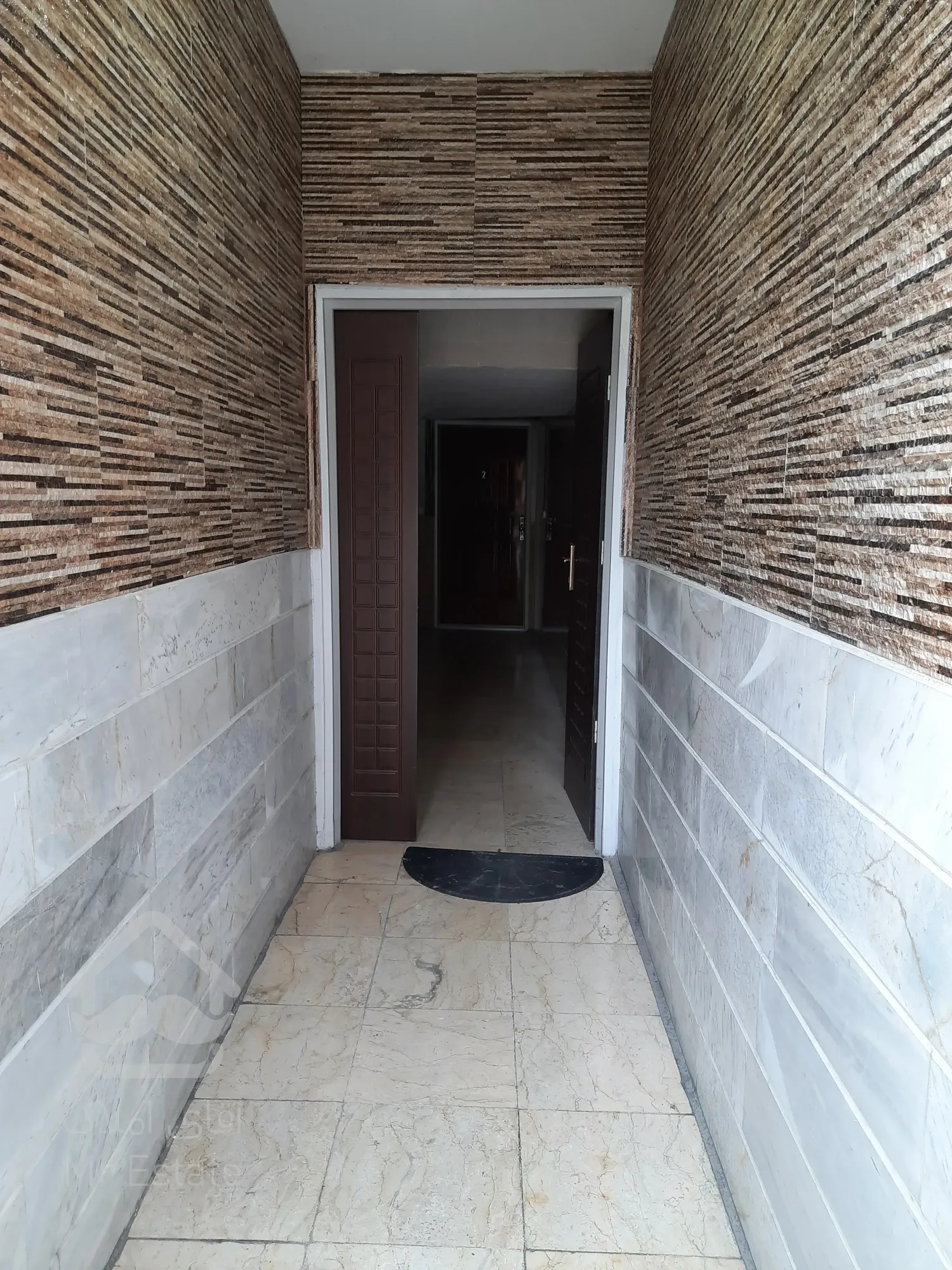 ۴۸ متری مدنی پارکینگ دار